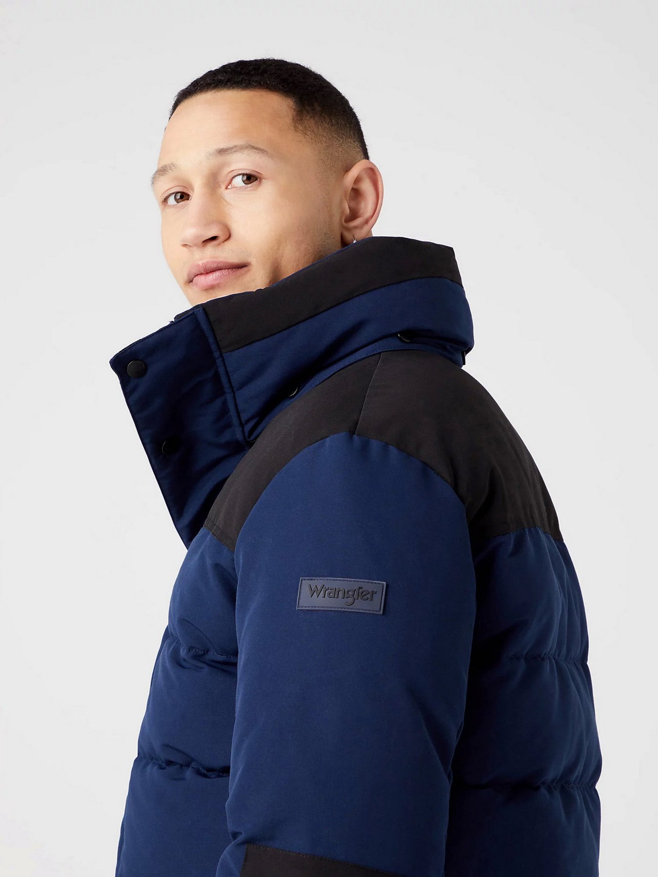 Куртки та дублянки Wrangler модель W4B2WW11400 Фото