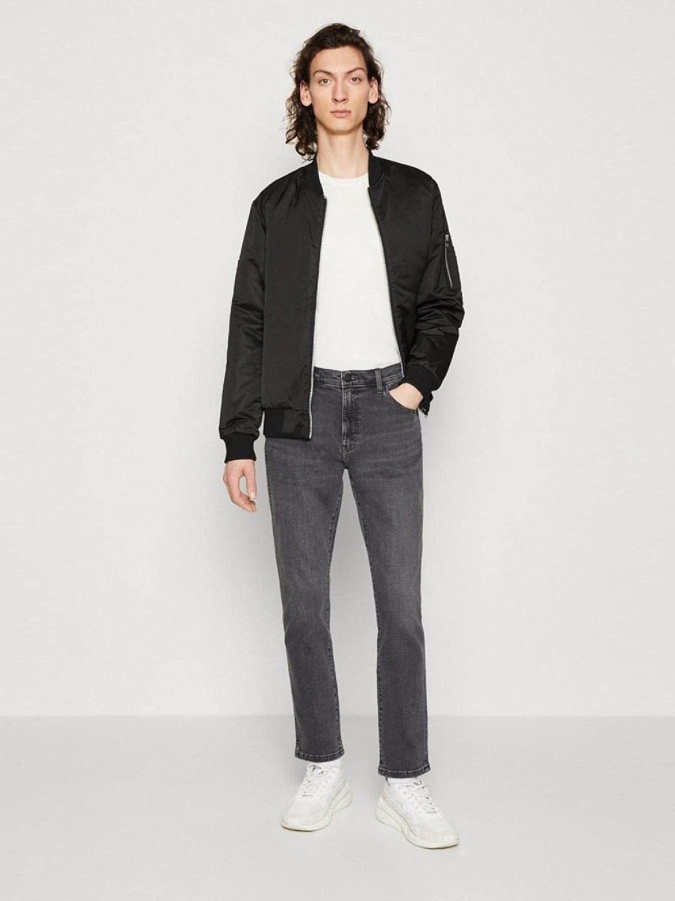 Джинси Wrangler Larston модель W18S29Z79_32 Фото