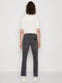 Джинси Wrangler Larston модель W18S29Z79_32 Фото