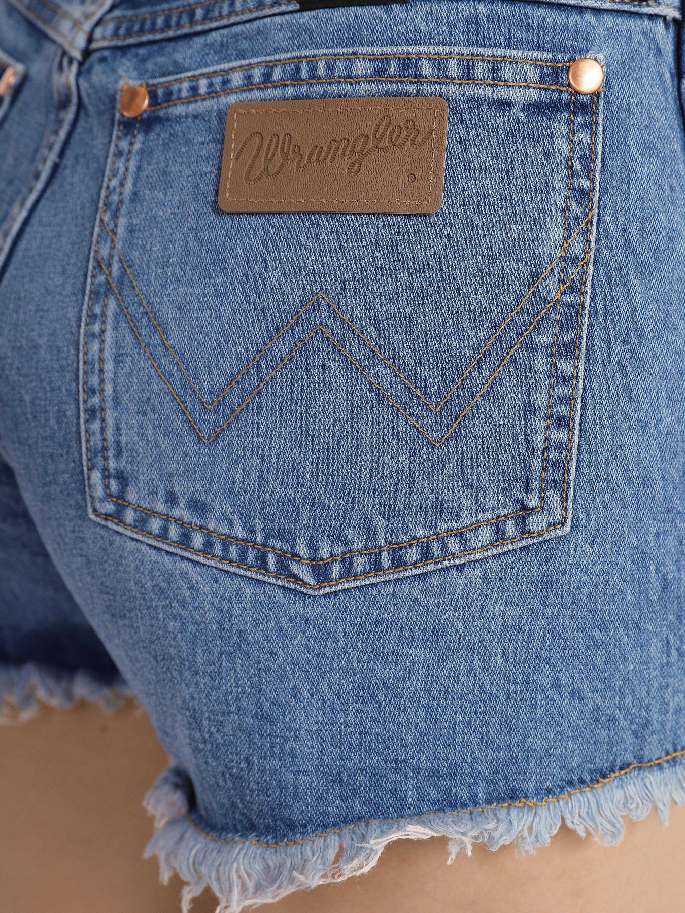 Шорти Wrangler Reworked Short модель W23K73216 Фото