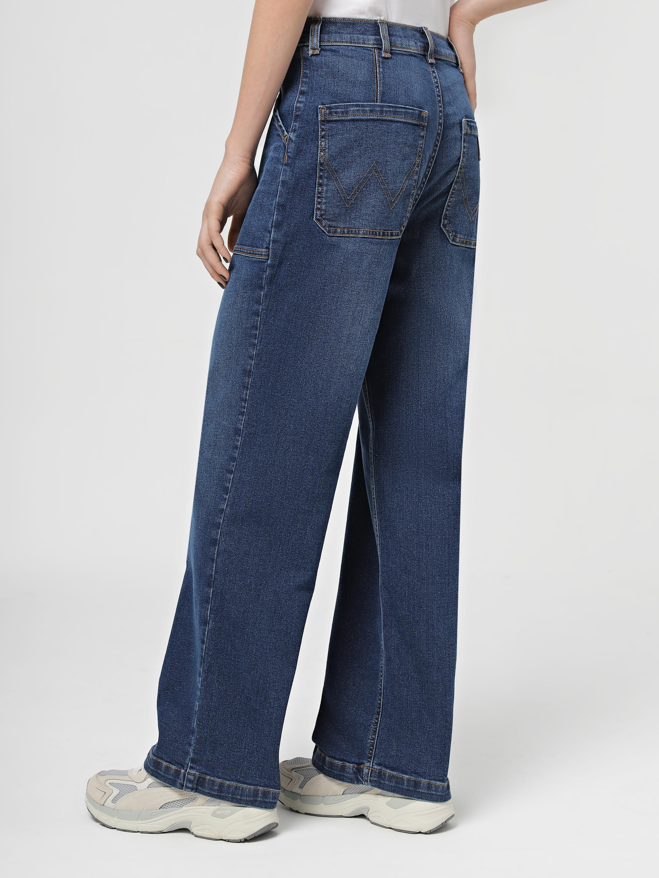 Джинсы Wrangler Cropped Carpenter модель 112339507 Фото