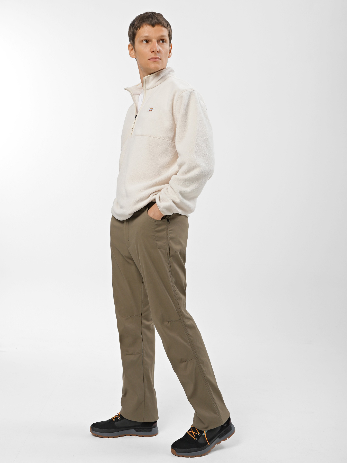 Штани Wrangler Fleece Lined Utility модель 112338848 Фото