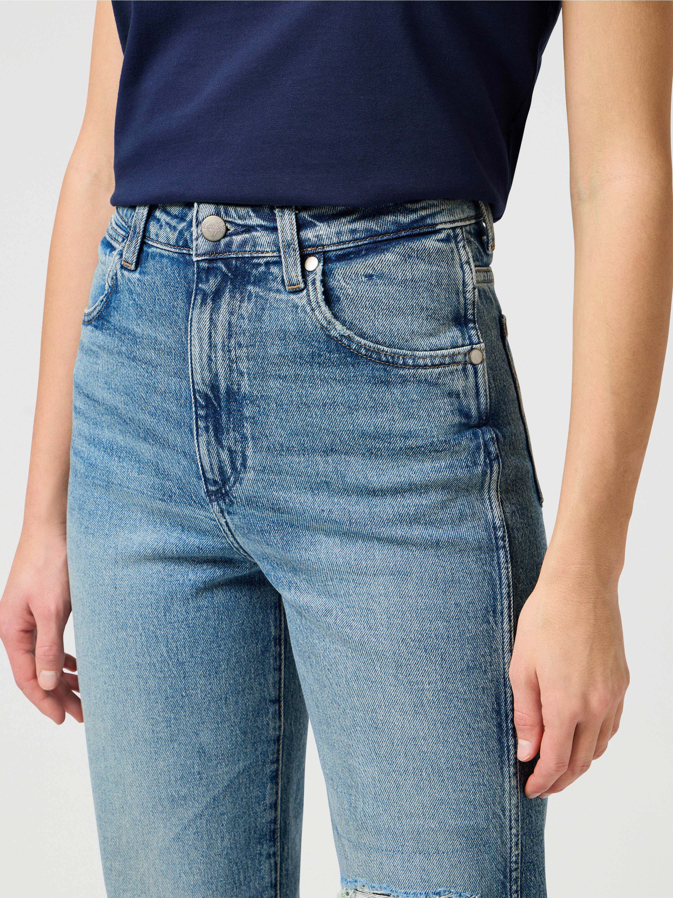 Джинсы Wrangler Mom Straight модель 112343582 Джинсы Wrangler Mom Straight модель 112343582 Фото