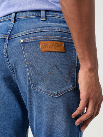 Джинси Wrangler River модель 112350858 Фото