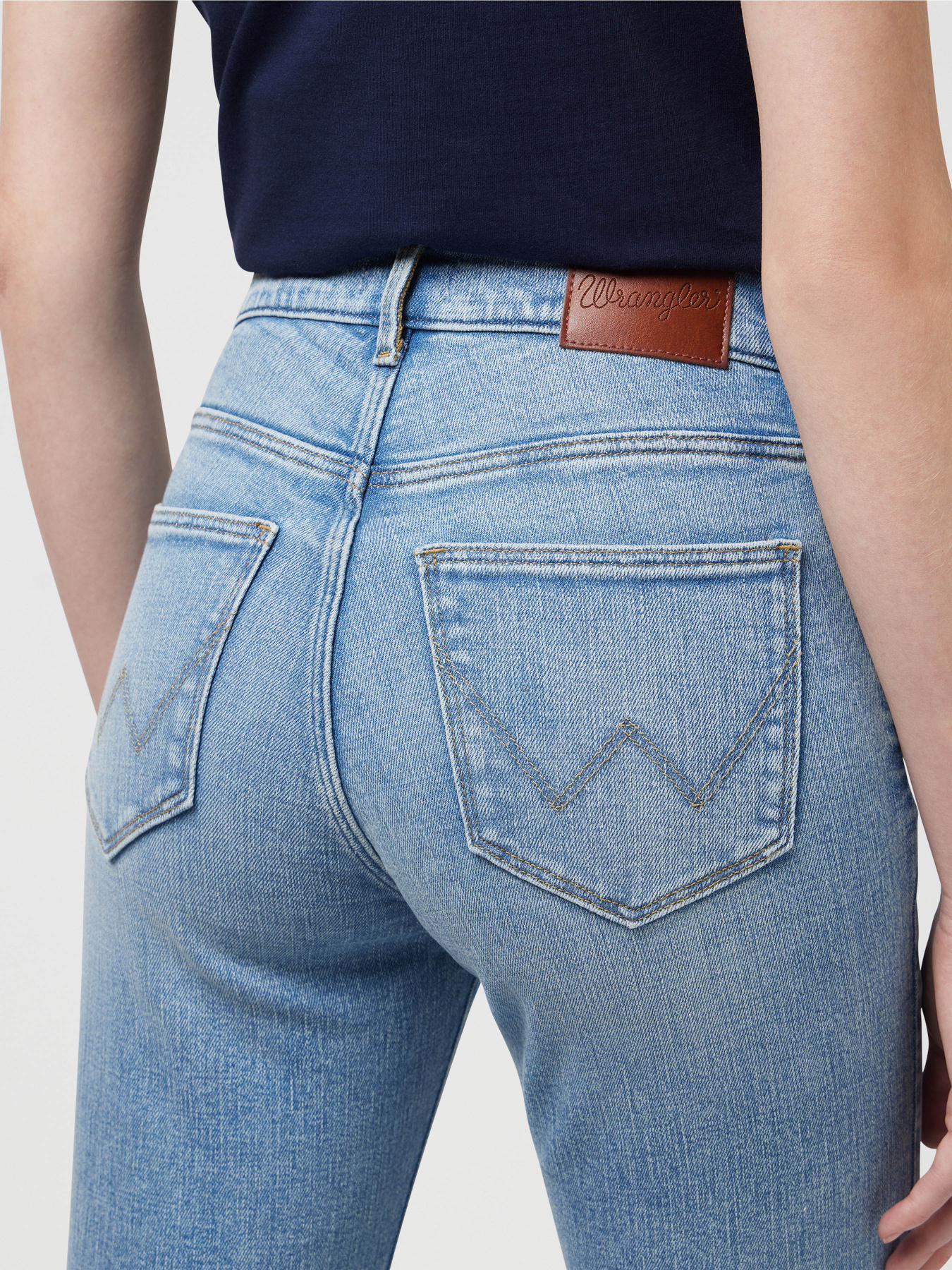 Джинси Wrangler Bootcut модель 112351019 Фото
