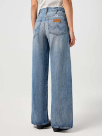 Джинси Wrangler модель 112362780 Фото