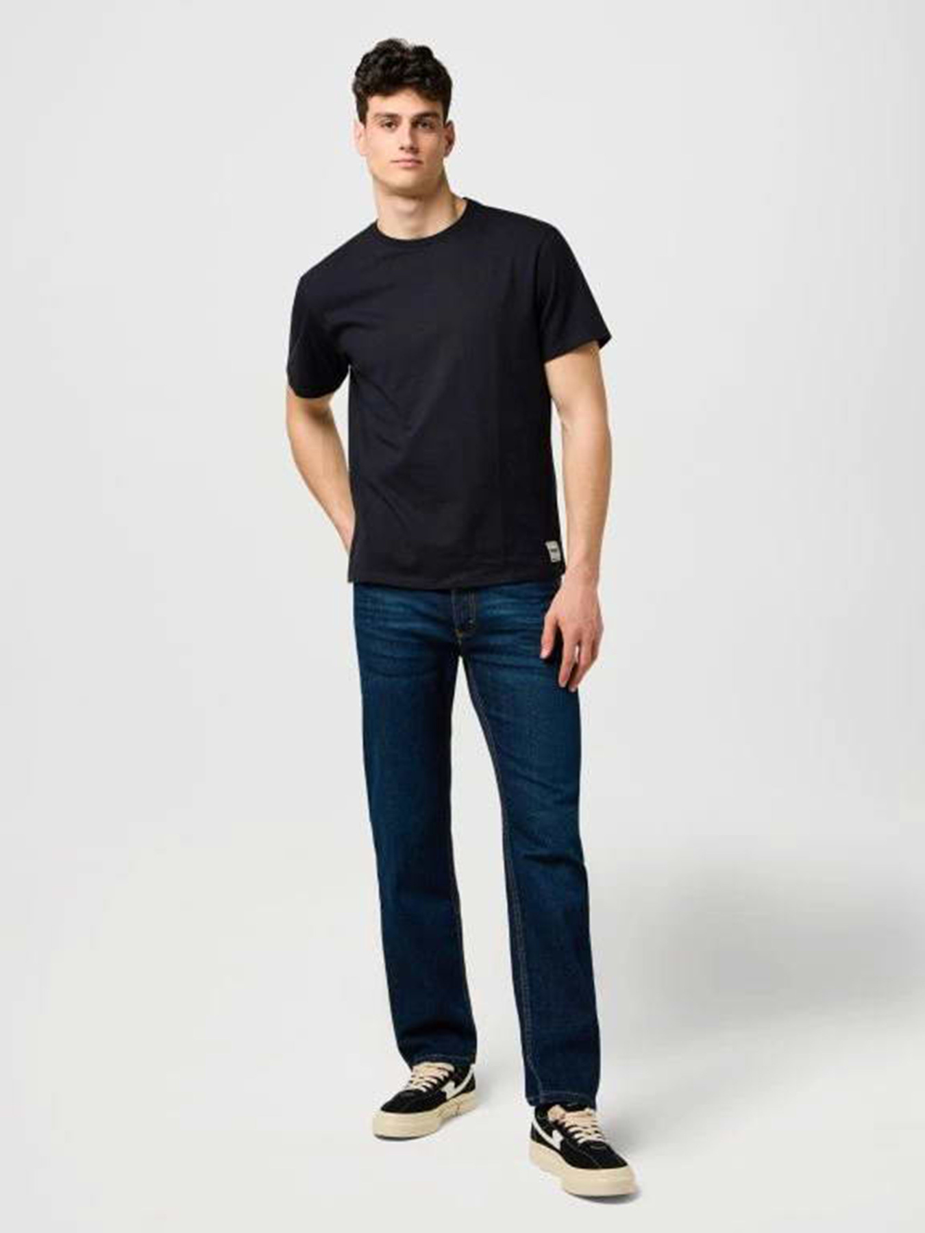 Джинси Wrangler REGULAR FIT модель 112352956 Фото