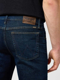Джинси Wrangler REGULAR FIT модель 112352956 Фото