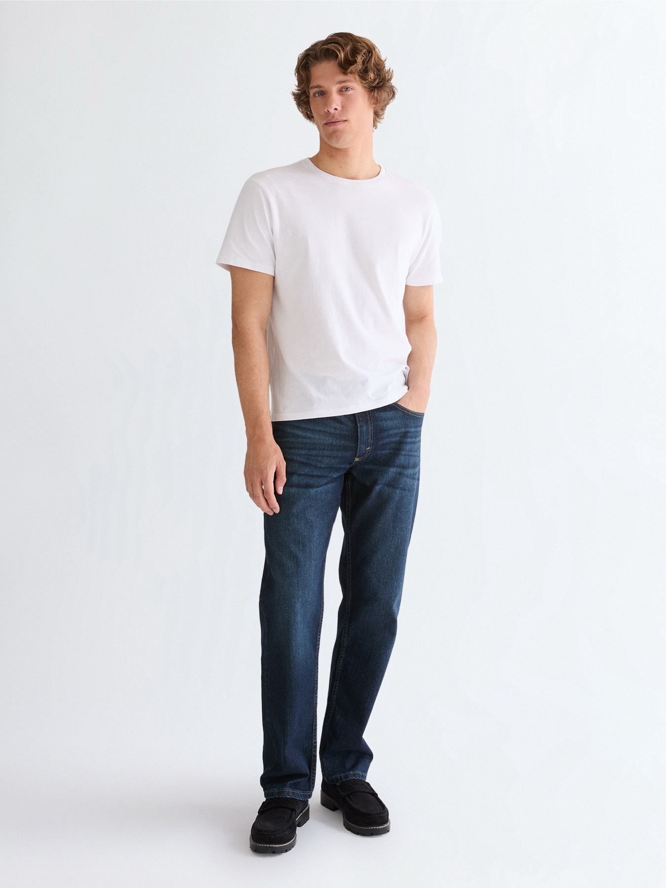 Джинсы Wrangler RELAXED FIT модель 112352957 Джинсы Wrangler RELAXED FIT модель 112352957 Фото