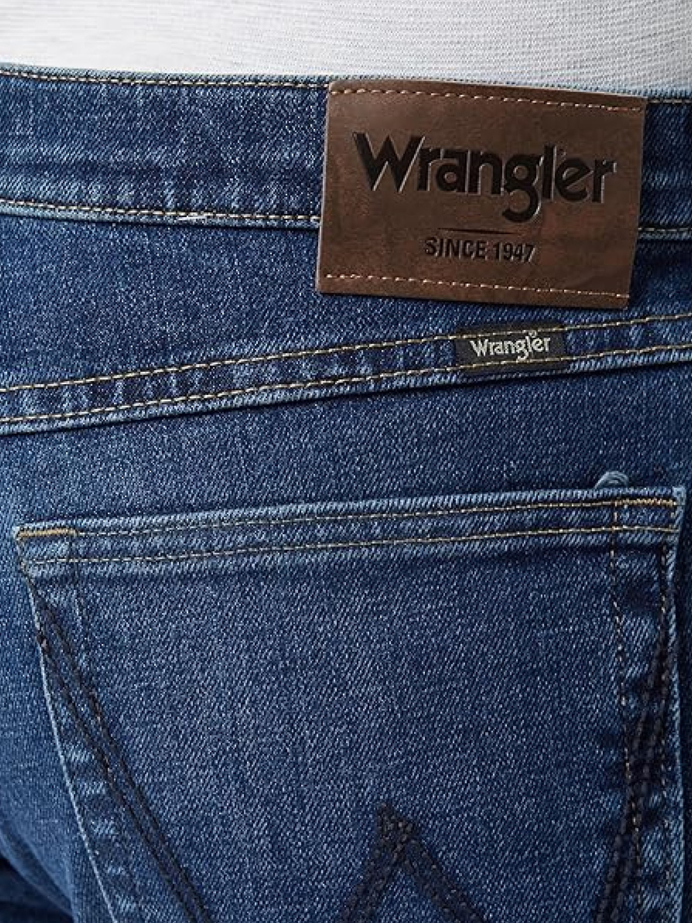 Джинсы Wrangler RELAXED FIT модель 112352871 Джинсы Wrangler RELAXED FIT модель 112352871 Фото