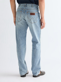 Джинсы Wrangler FRONTIER модель 112377829 Фото