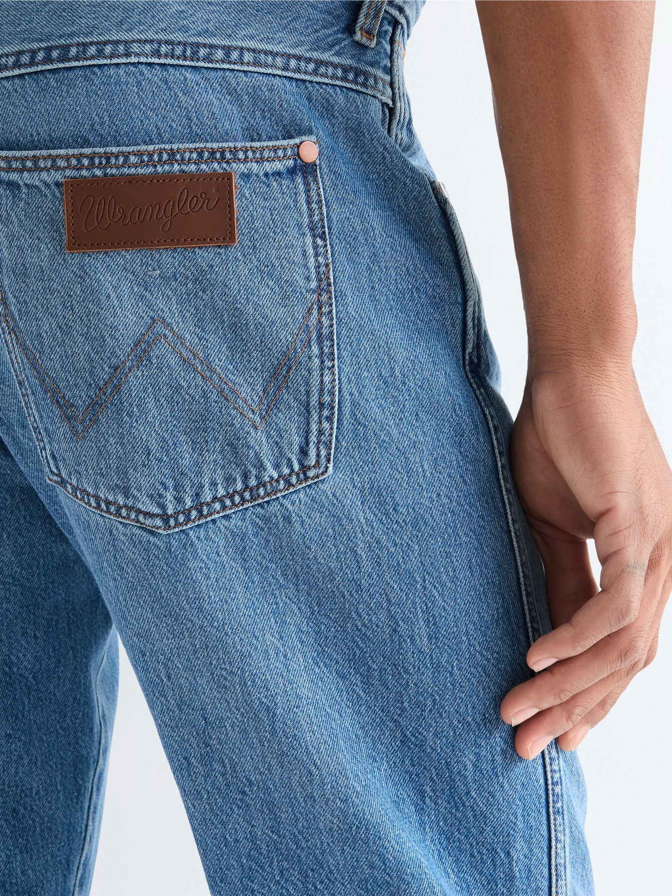 Джинси Wrangler FRONTIER модель 112377868 Джинси Wrangler FRONTIER модель 112377868 Фото