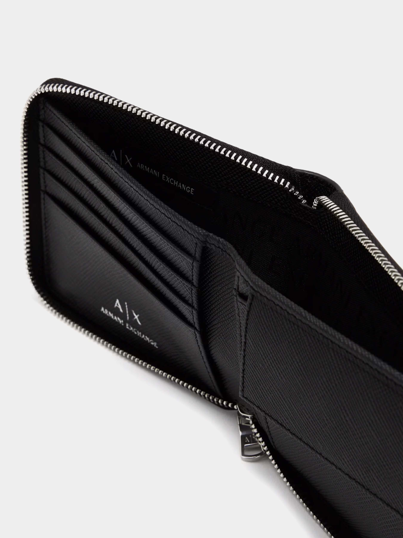 Гаманці Armani Exchange модель XM000927-AF12702-UC001 Фото