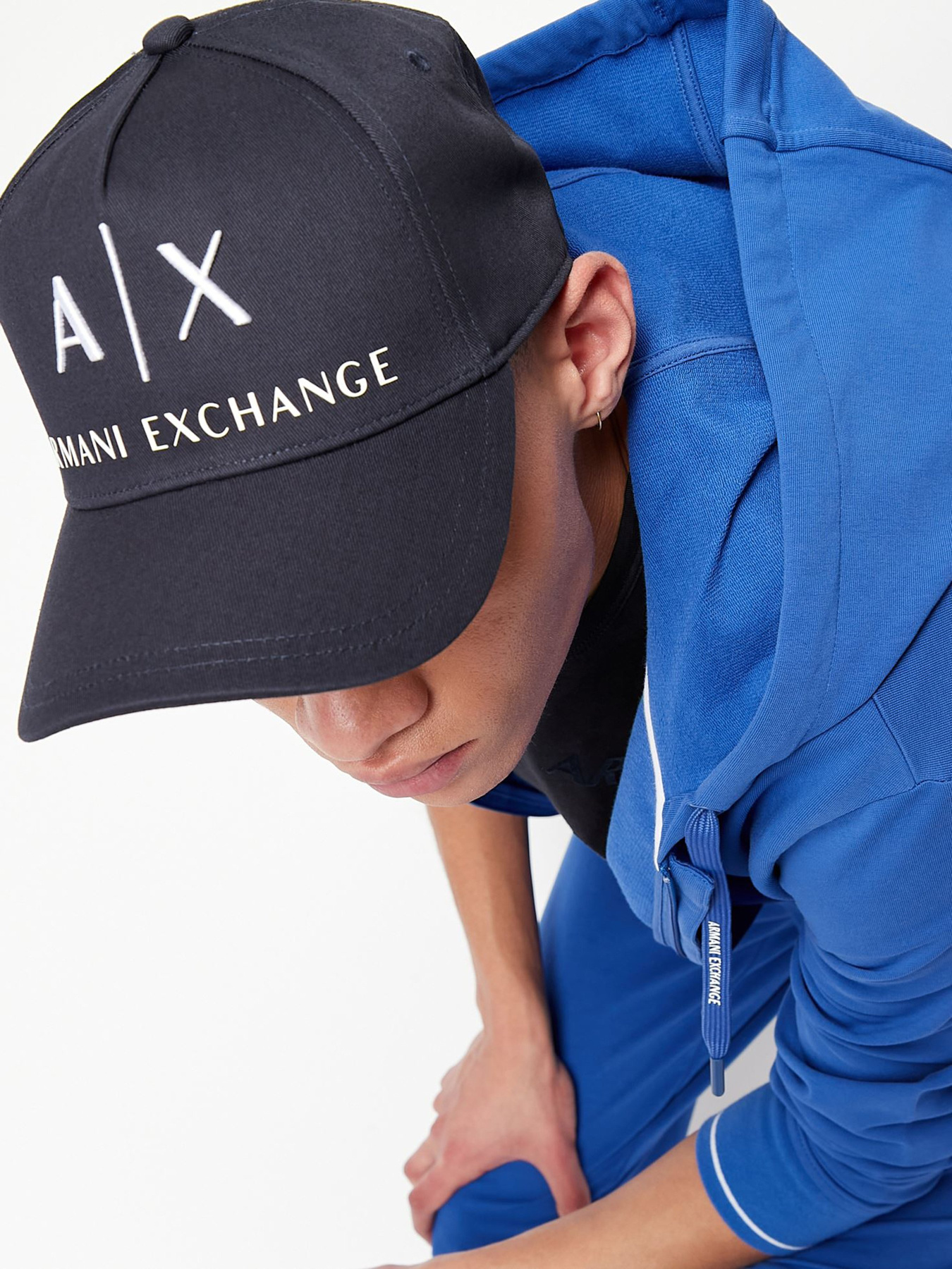 Шапки и кепки Armani Exchange Essential модель 954039-CC513-00121 Шапки и кепки Armani Exchange Essential модель 954039-CC513-00121 Фото