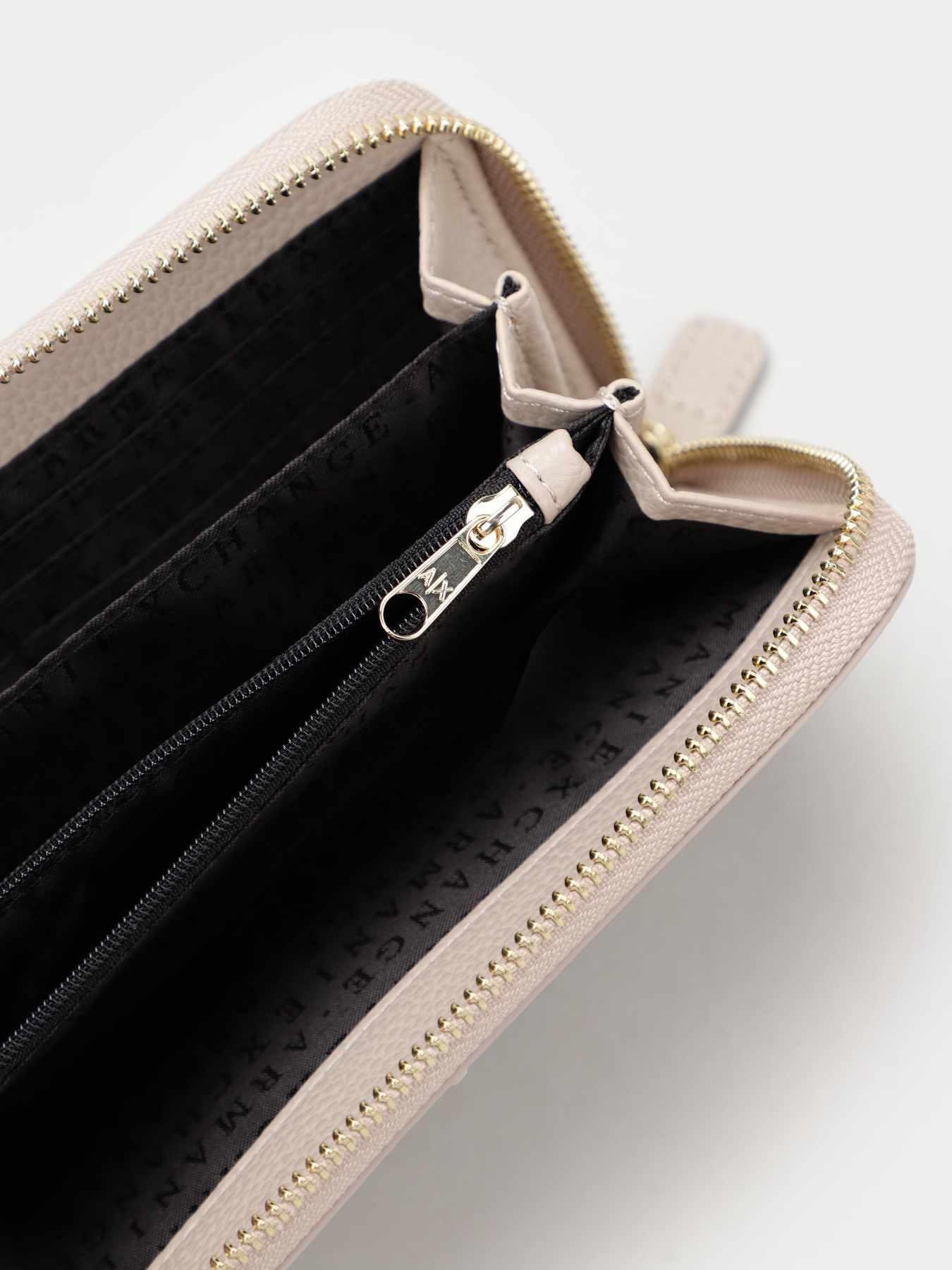 Гаманці Armani Exchange модель 948451-2F755-07351 Фото