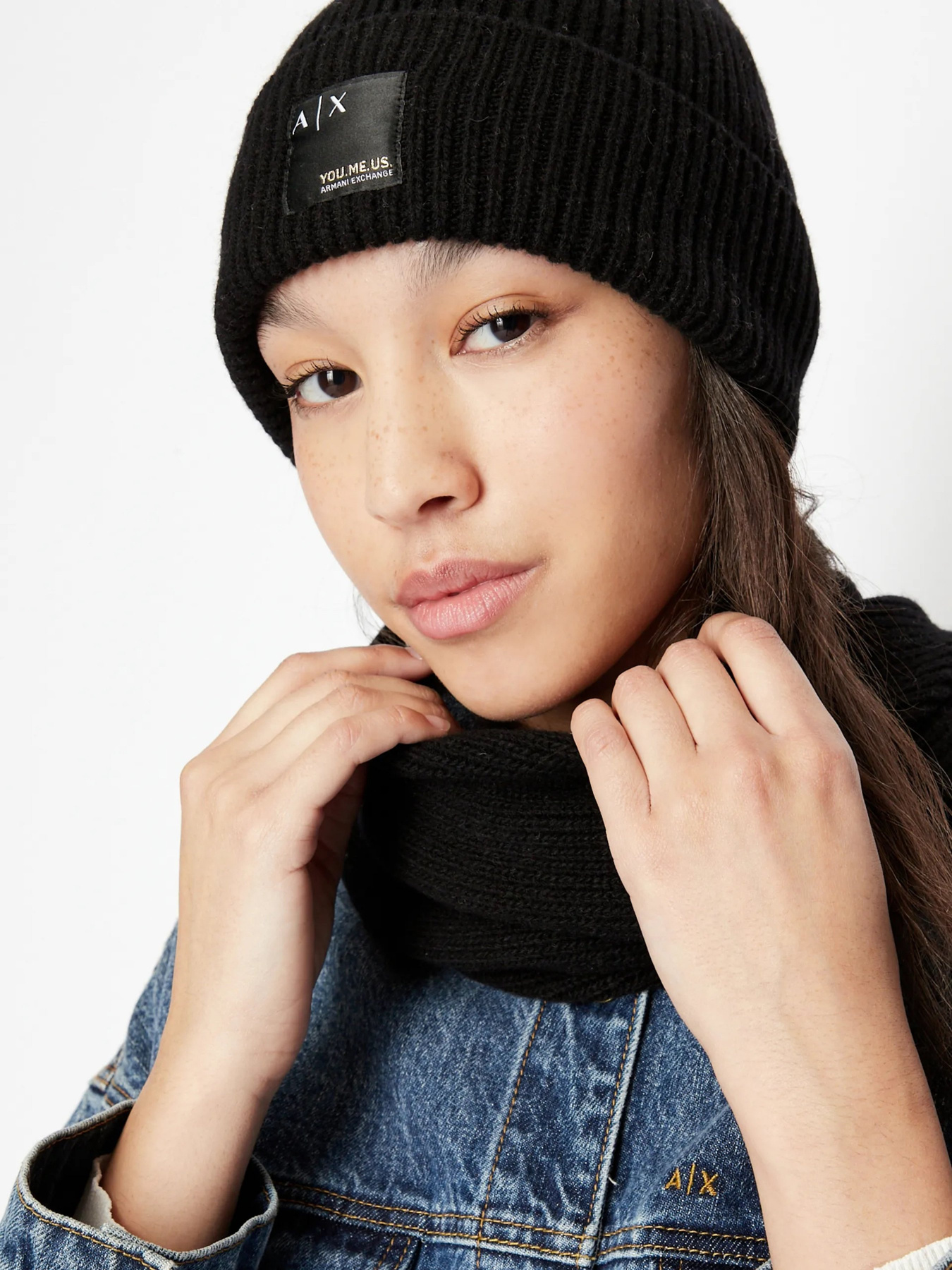Шапки та кепки Armani Exchange You.me.us. модель 944667-2F301-00020 Шапки та кепки Armani Exchange You.me.us. модель 944667-2F301-00020 Фото