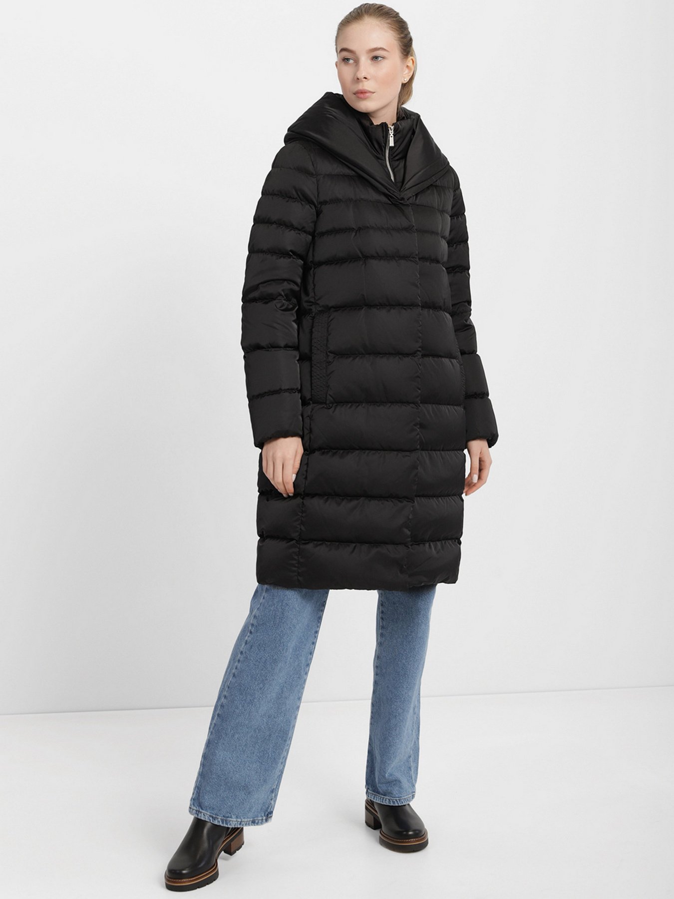 Куртки и дубленки Geox Chloo модель W1425N-T2655-F9000 Куртки и дубленки Geox Chloo модель W1425N-T2655-F9000 Фото