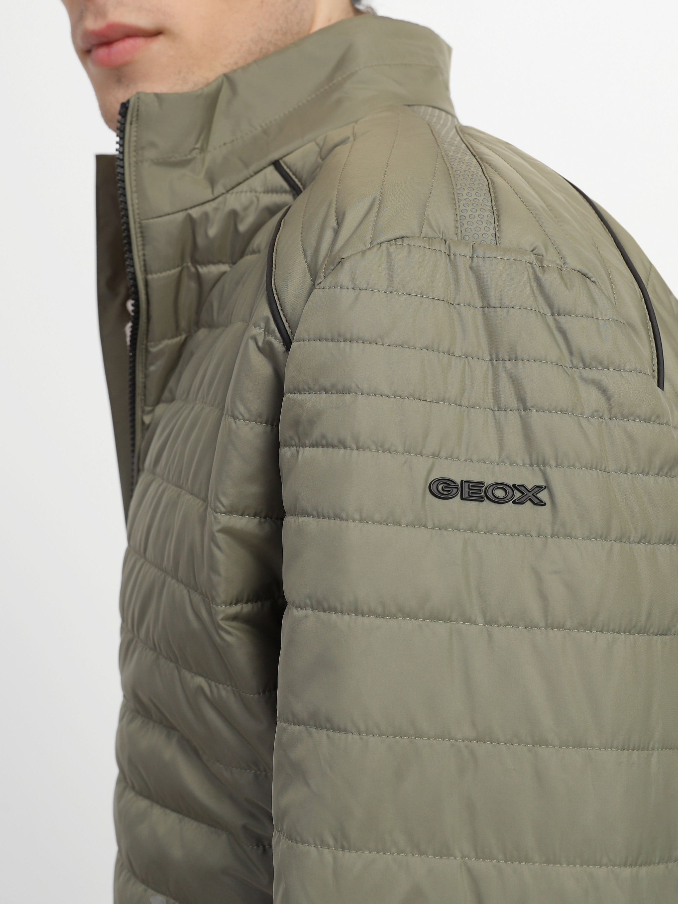 Куртки и дубленки Geox Kennet модель M3520B-T2973-F3417 Куртки и дубленки Geox Kennet модель M3520B-T2973-F3417 Фото