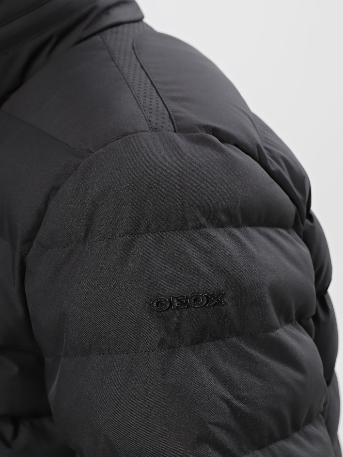 Куртки та дублянки Geox Hallson модель M3628T-T2887-F9000 Фото