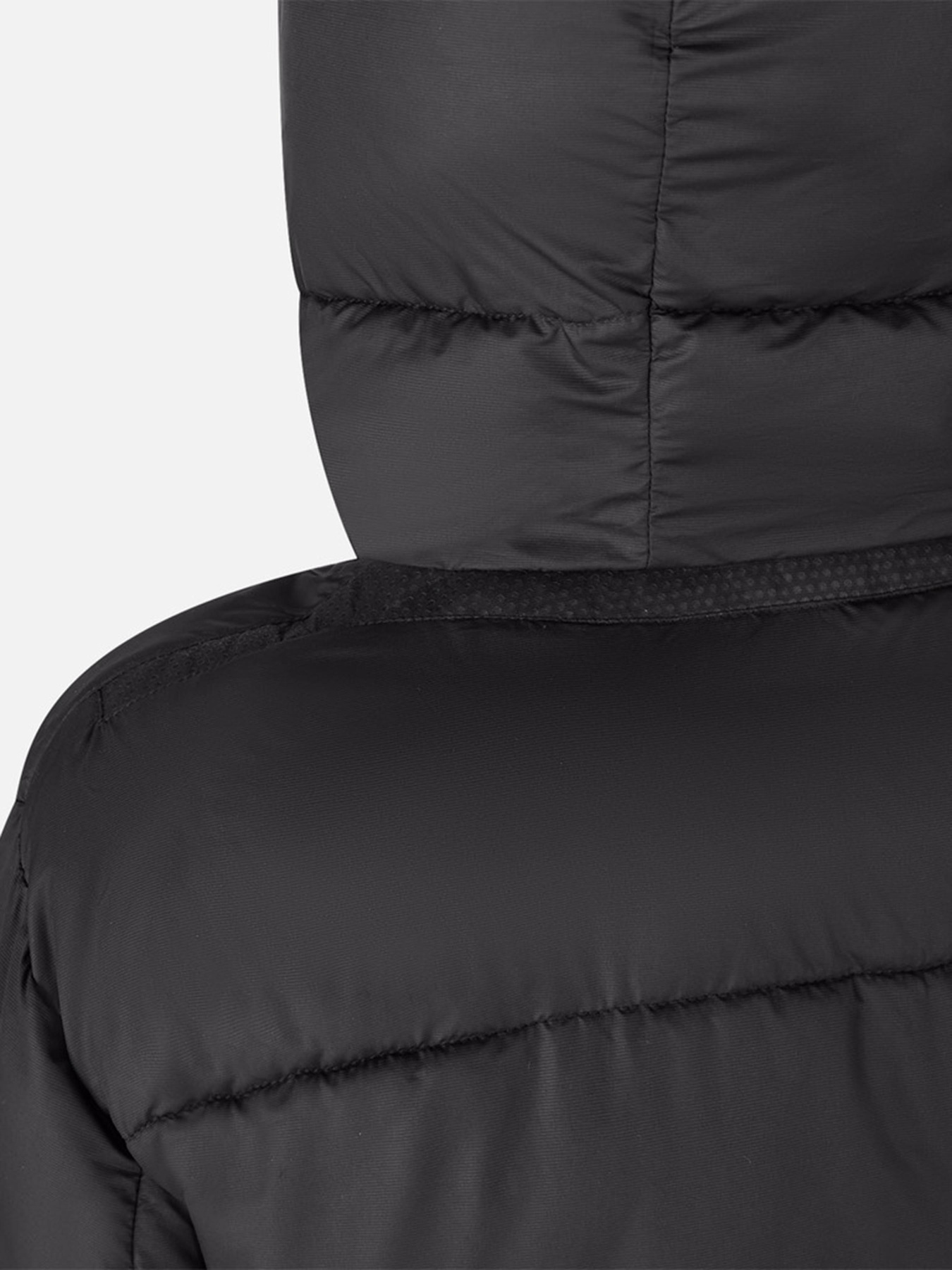 Куртки и дубленки Geox модель W5628K-T3273-F9000 Куртки и дубленки Geox модель W5628K-T3273-F9000 Фото