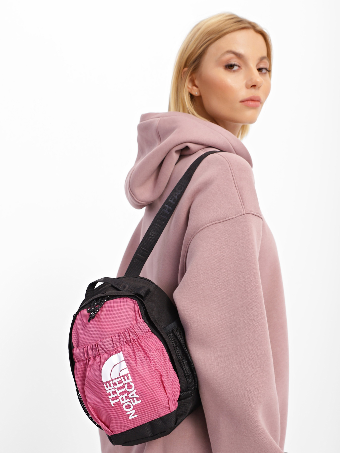 Рюкзаки The North Face Bozer Mini модель NF0A52VR83A1 Рюкзаки The North Face Bozer Mini модель NF0A52VR83A1 Фото