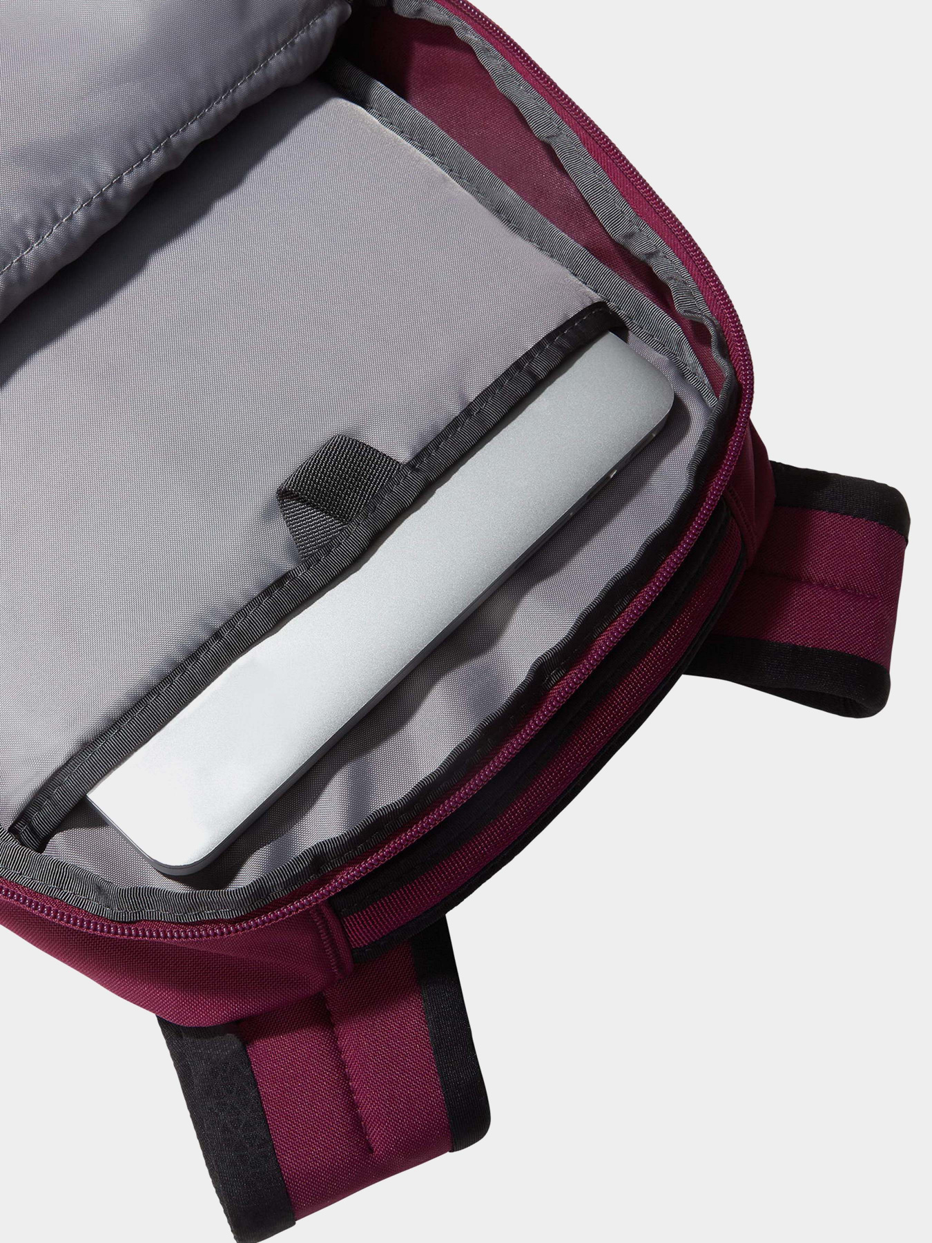 Рюкзаки The North Face Jester модель NF0A3VXFKK91 Рюкзаки The North Face Jester модель NF0A3VXFKK91 Фото