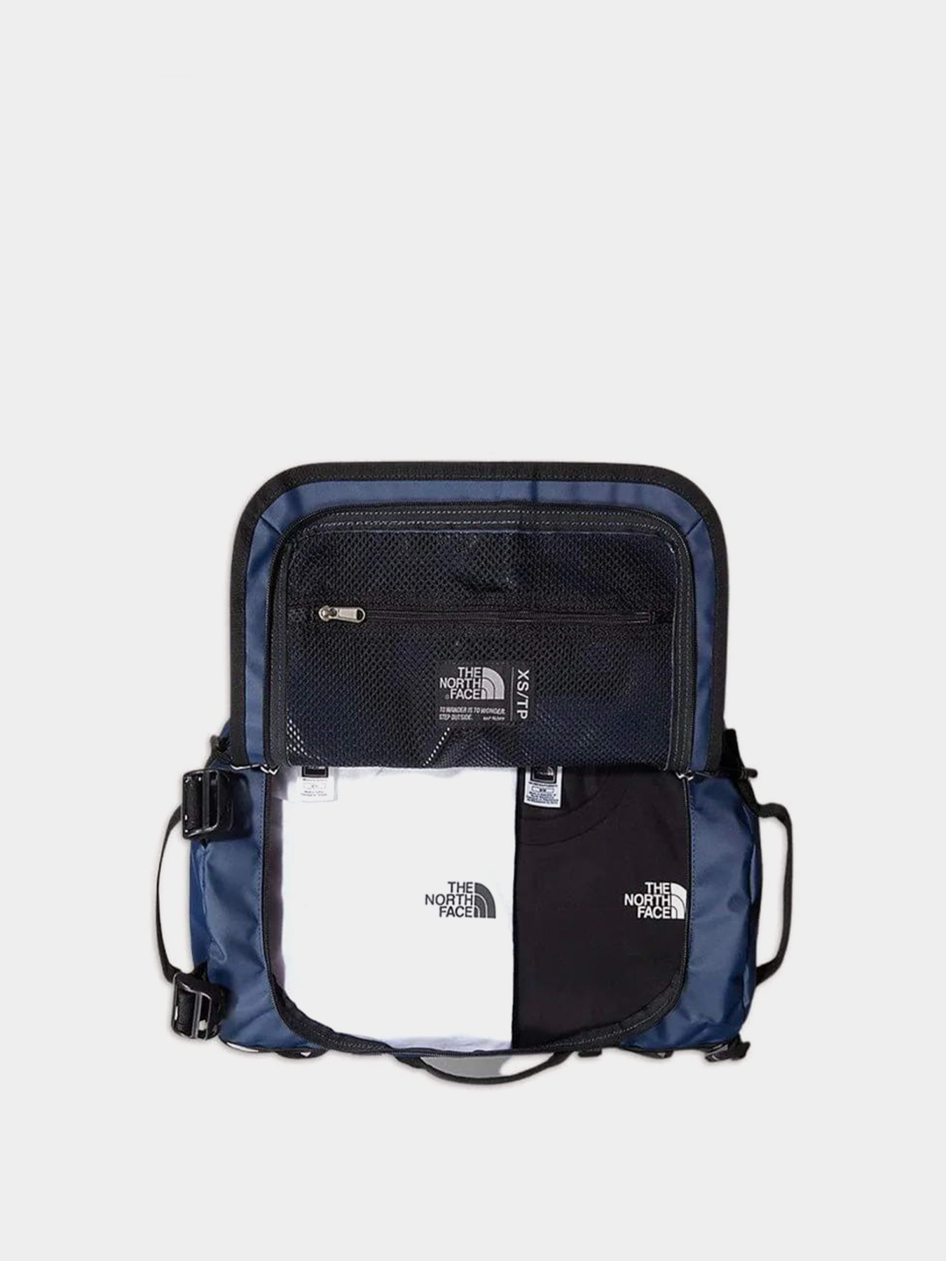 Дорожные сумки и чемоданы The North Face Base Camp Duffel XS модель NF0A52SS92A1 Дорожные сумки и чемоданы The North Face Base Camp Duffel XS модель NF0A52SS92A1 Фото