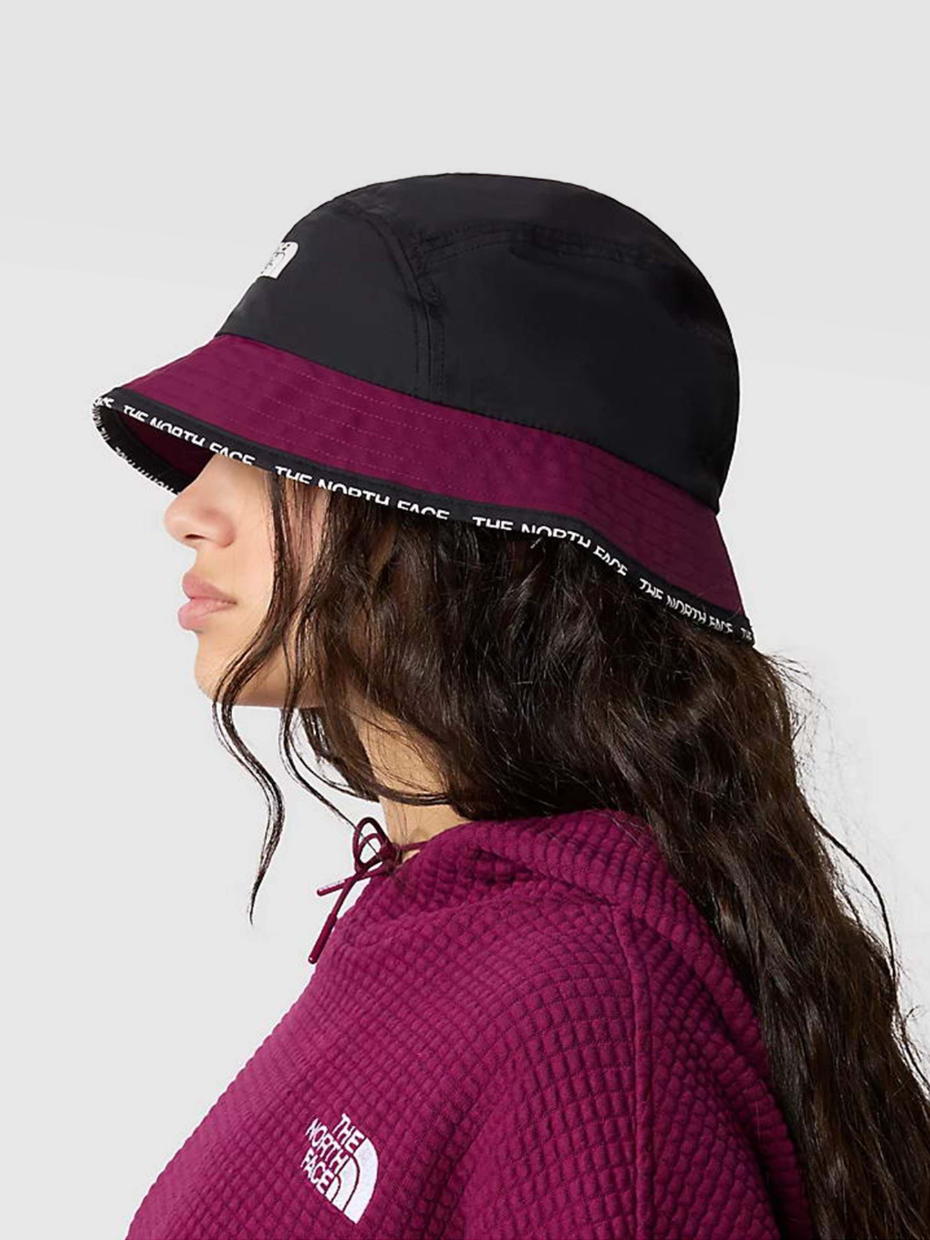 Шапки та кепки The North Face Cypress Bucket модель NF0A7WHAOMI1 Шапки та кепки The North Face Cypress Bucket модель NF0A7WHAOMI1 Фото