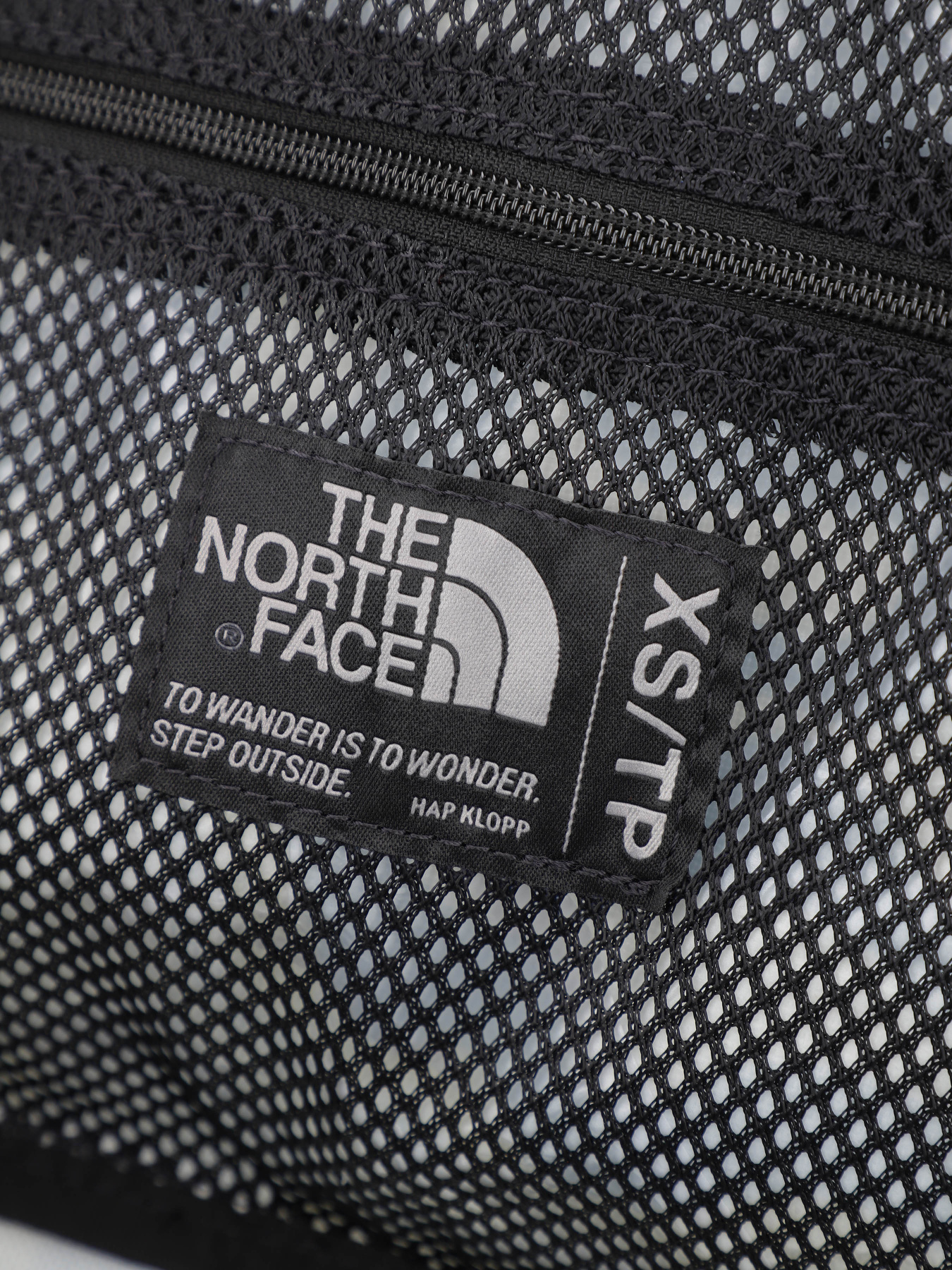 Дорожні сумки та валізи The North Face Base Camp Duffel модель NF0A52SSXO71 Дорожні сумки та валізи The North Face Base Camp Duffel модель NF0A52SSXO71 Фото