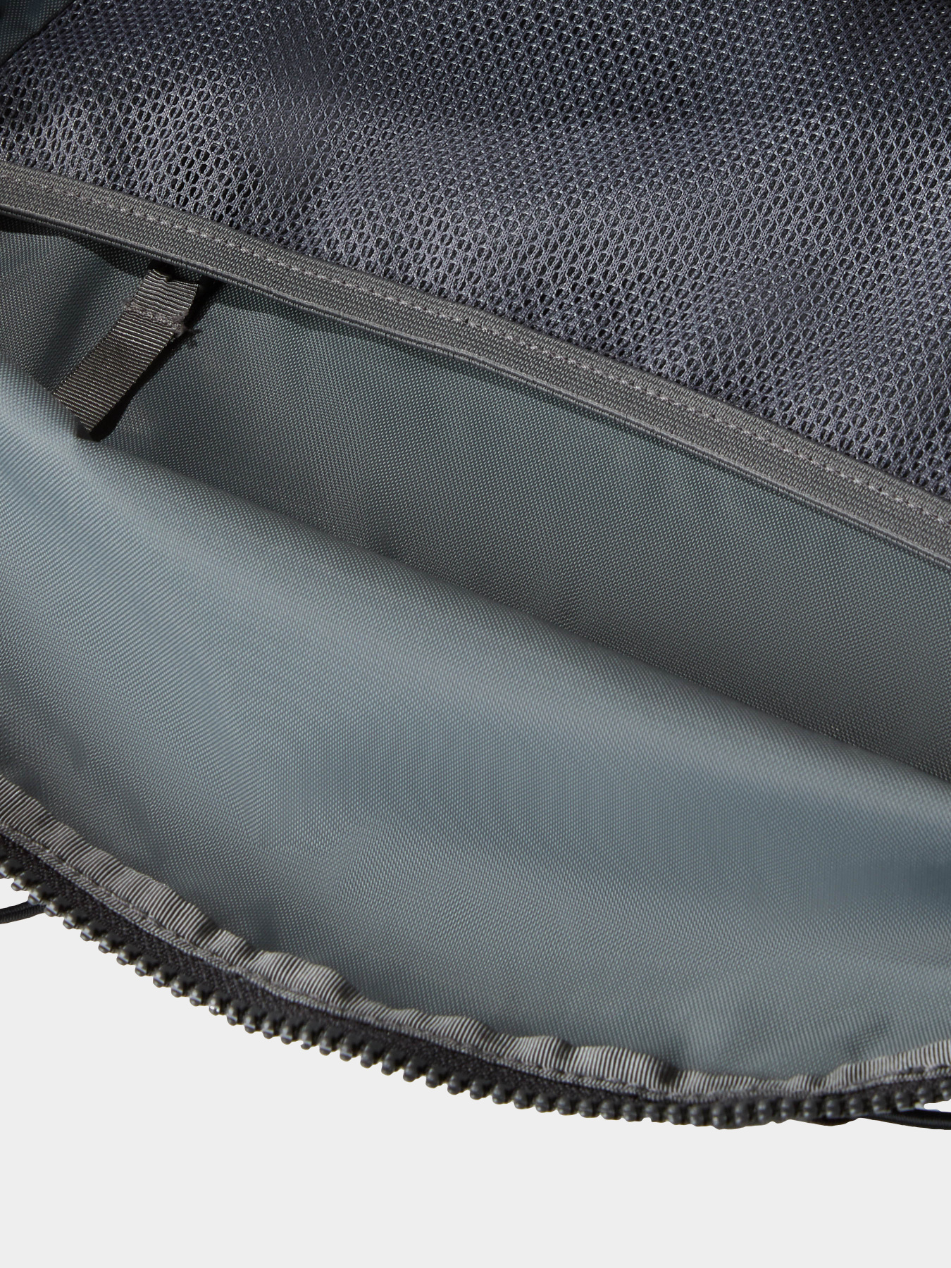 Сумки The North Face Terra Lumbar 6l модель NF0A81ENMN81 Фото