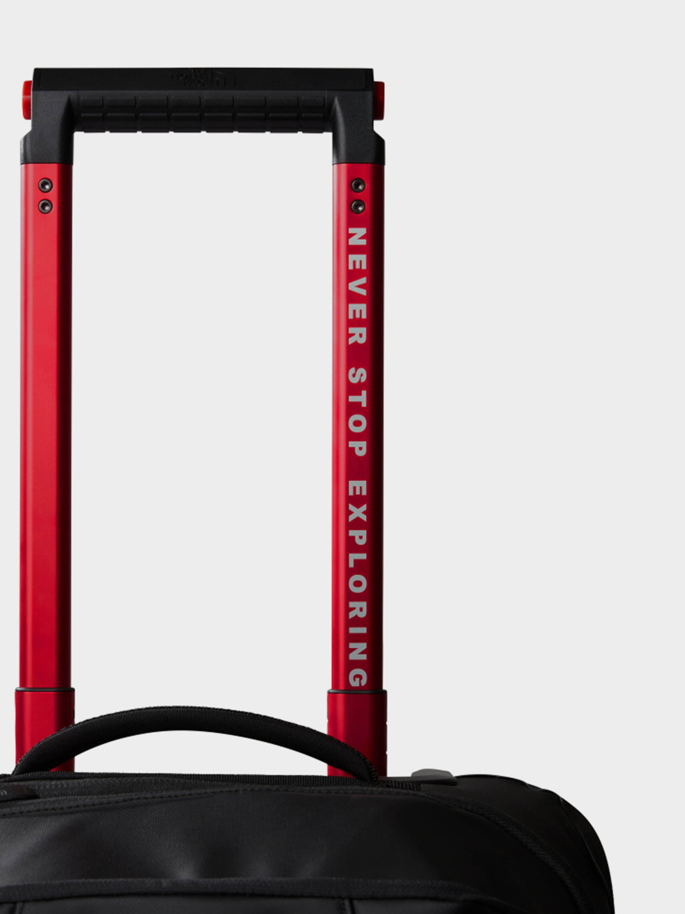 Дорожні сумки та валізи The North Face Base Camp Rolling Thunder 22" модель NF0A87GB53R1 Фото