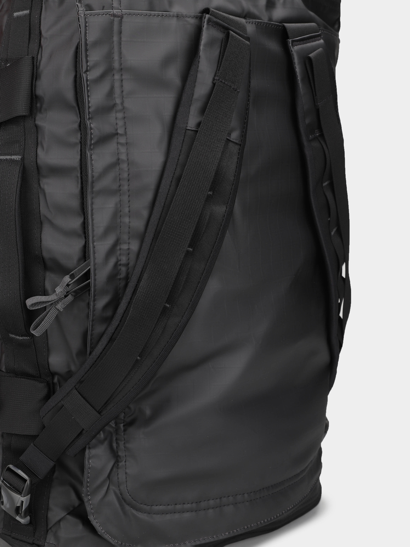 Дорожні сумки та валізи The North Face Base Camp Voyager Duffel 62L модель NF0A52S3KT01 Фото