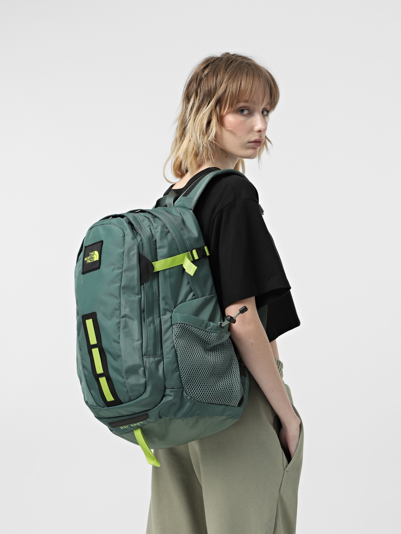 Рюкзаки The North Face Hot Shot Se 30L модель NF0A3KYJBDO1 Фото