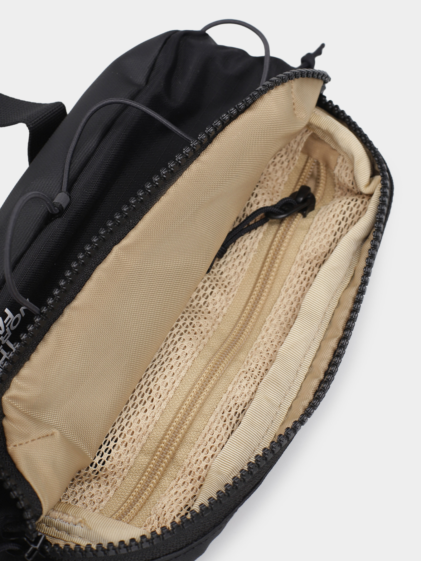Сумки The North Face Terra Lumbar 1l модель NF0A8C2KKY41 Сумки The North Face Terra Lumbar 1l модель NF0A8C2KKY41 Фото