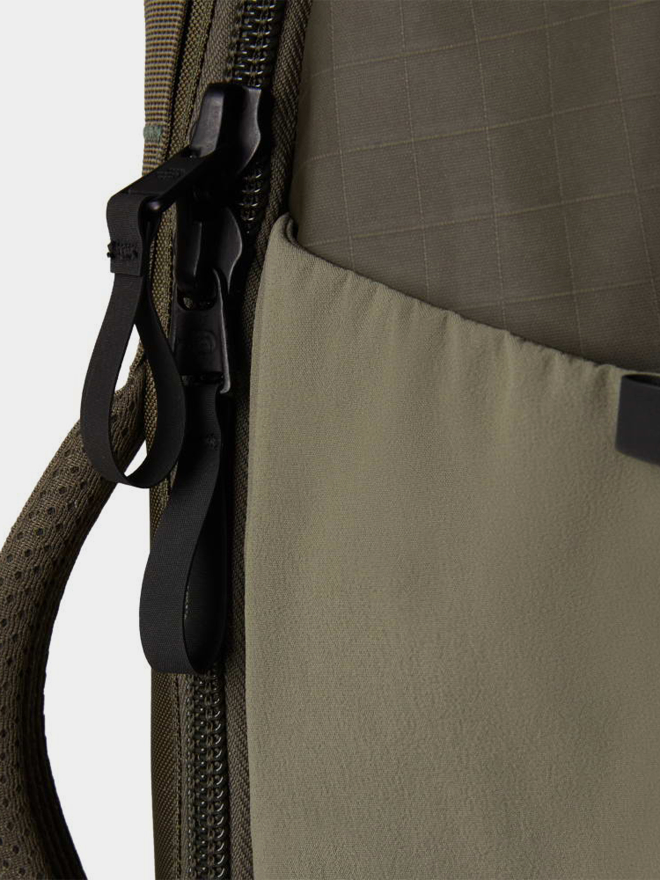Рюкзаки The North Face BCV PRO TRAVEL PACK модель NF0A8GJ9BQW1 Фото