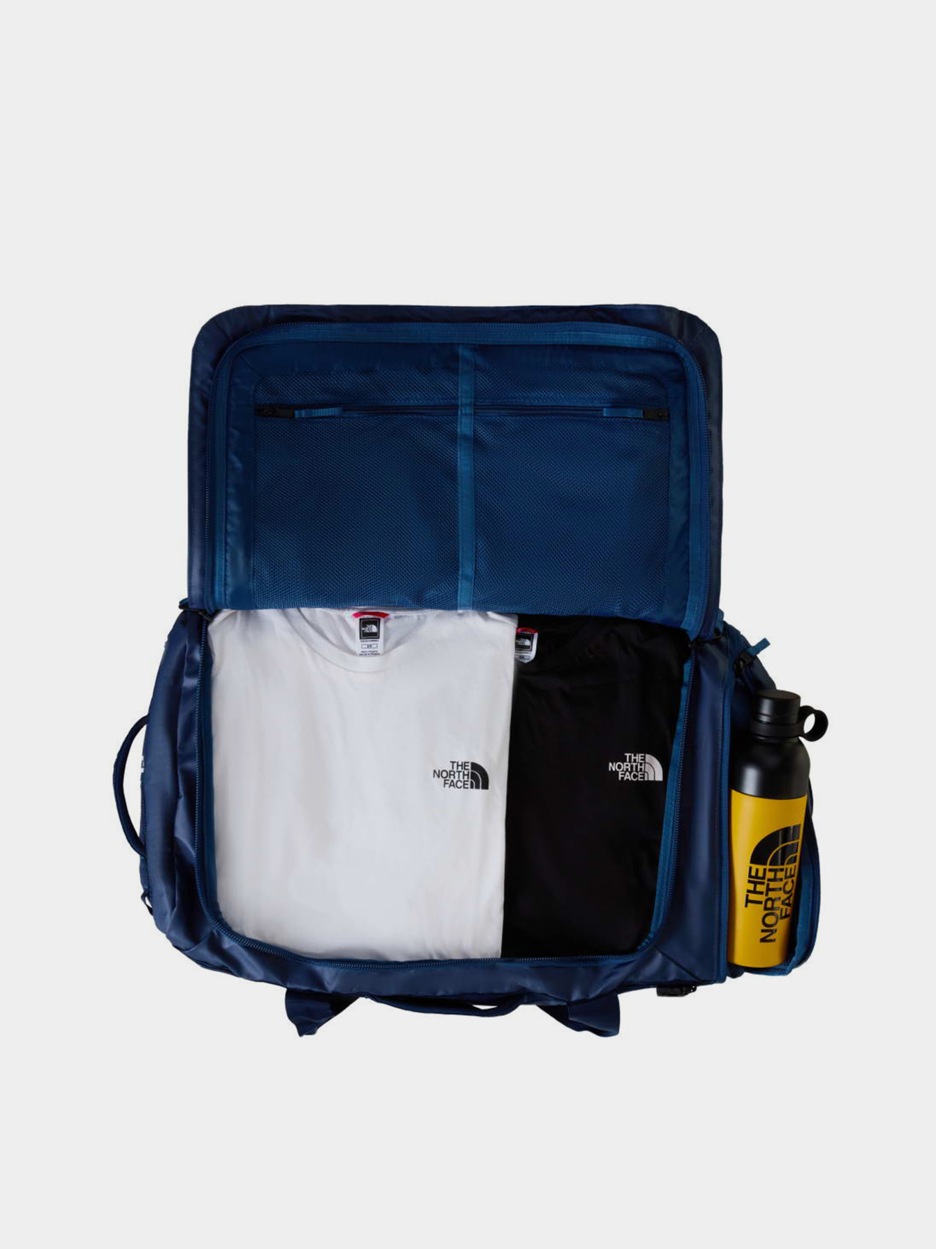 Дорожные сумки и чемоданы The North Face BASE CAMP VOYAGER DUFFEL 62L модель NF0A52S39261 Дорожные сумки и чемоданы The North Face BASE CAMP VOYAGER DUFFEL 62L модель NF0A52S39261 Фото