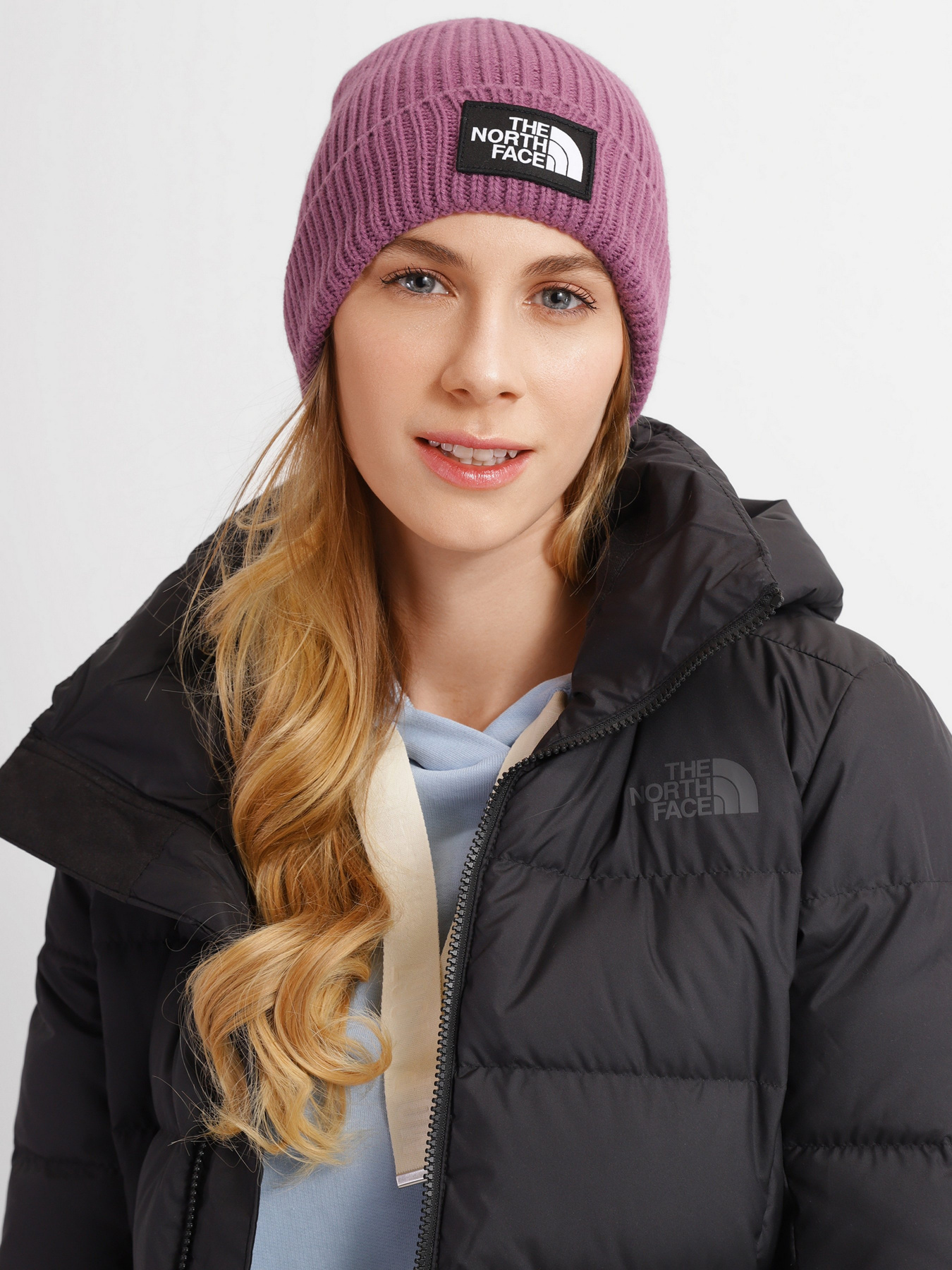 Шапки та кепки The North Face Logo Box Cuffed Beanie модель NF0A3FJX0H51 Фото