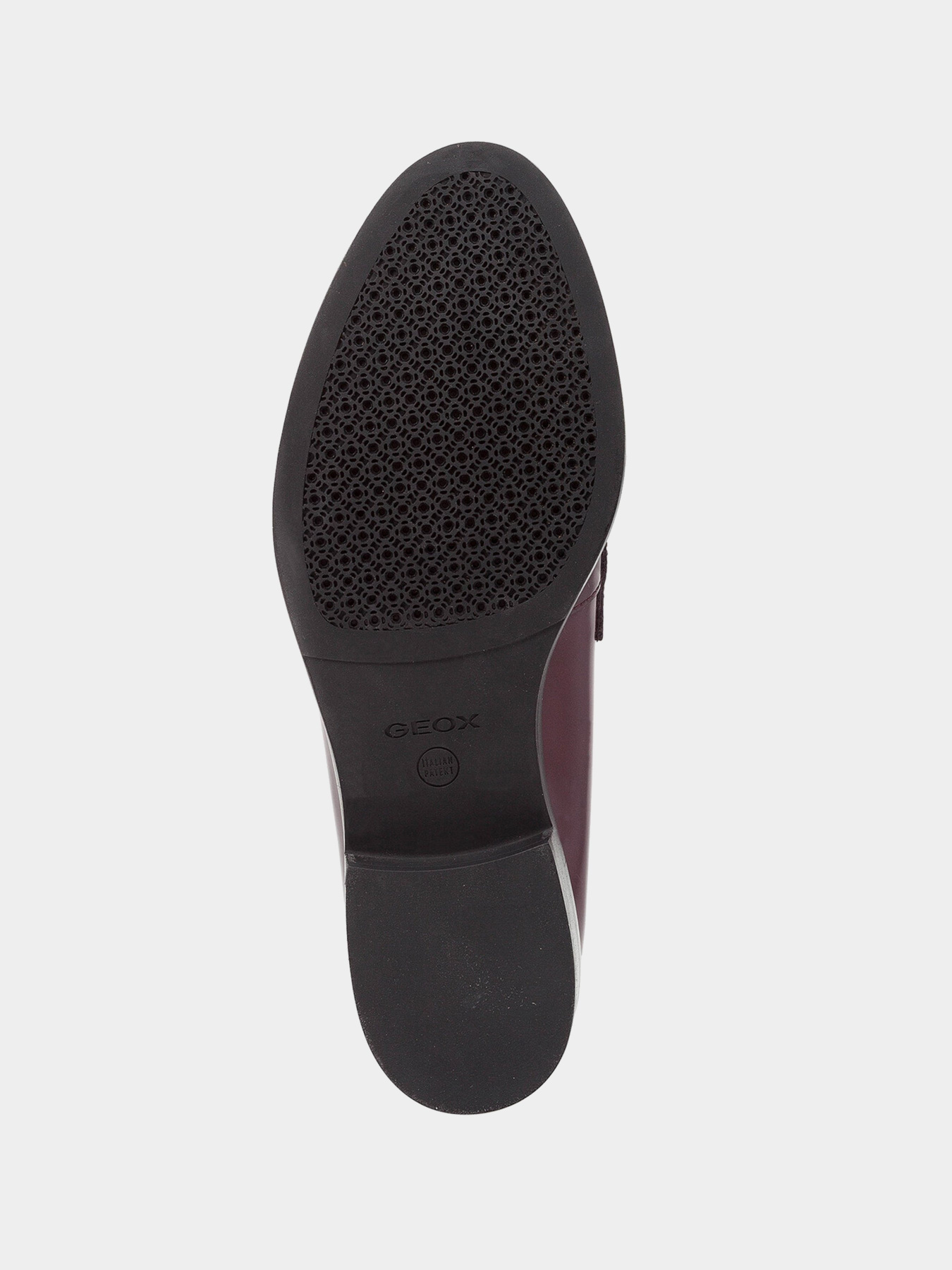 Туфлі та лофери Geox Brogue модель D842UA-00038-C8351 Туфлі та лофери Geox Brogue модель D842UA-00038-C8351 Фото