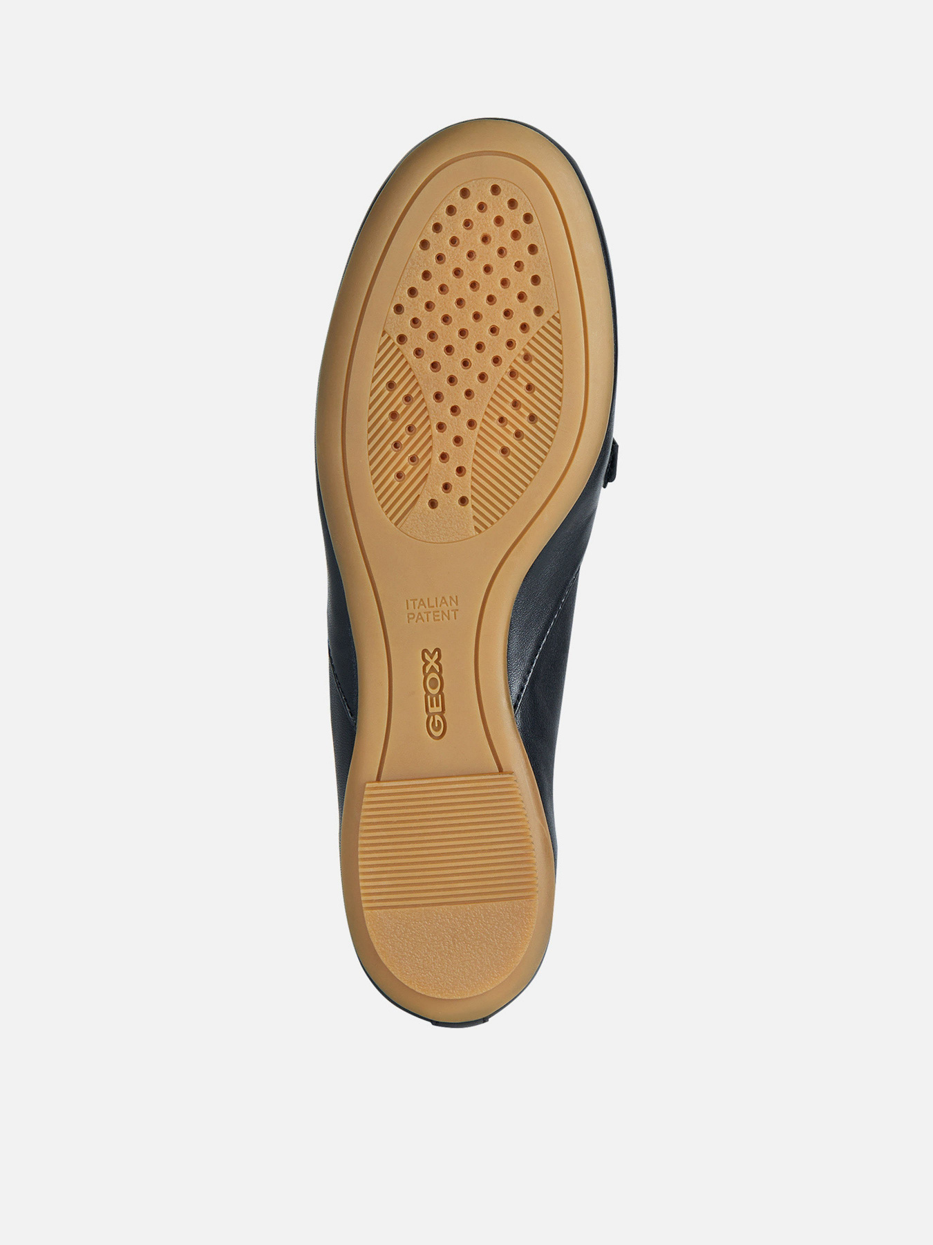 Туфли и лоферы Geox Palmaria модель D35MUC-000Y3-C9999 Туфли и лоферы Geox Palmaria модель D35MUC-000Y3-C9999 Фото