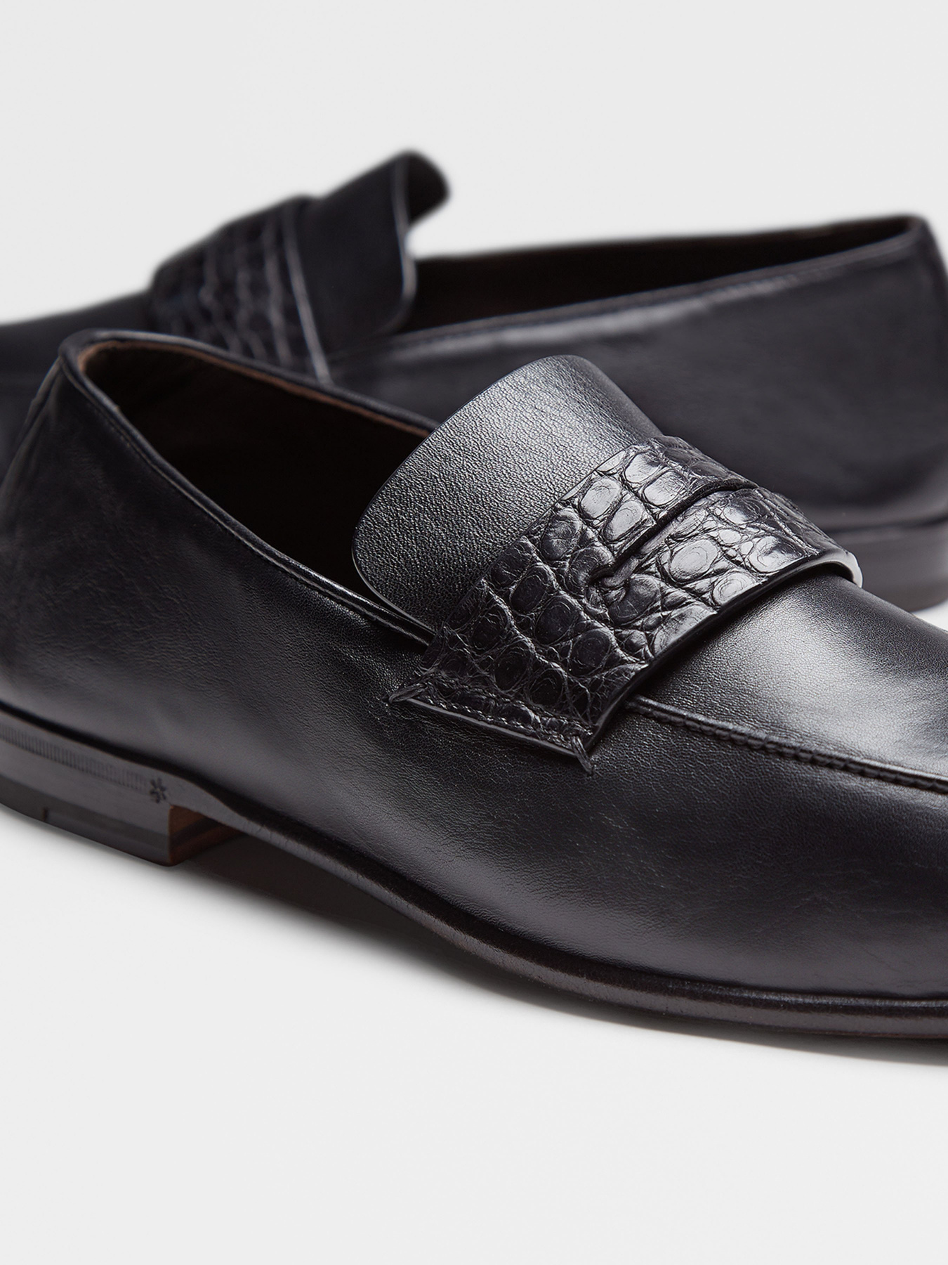 Туфли и лоферы Zegna модель FT312300_Чорний Фото