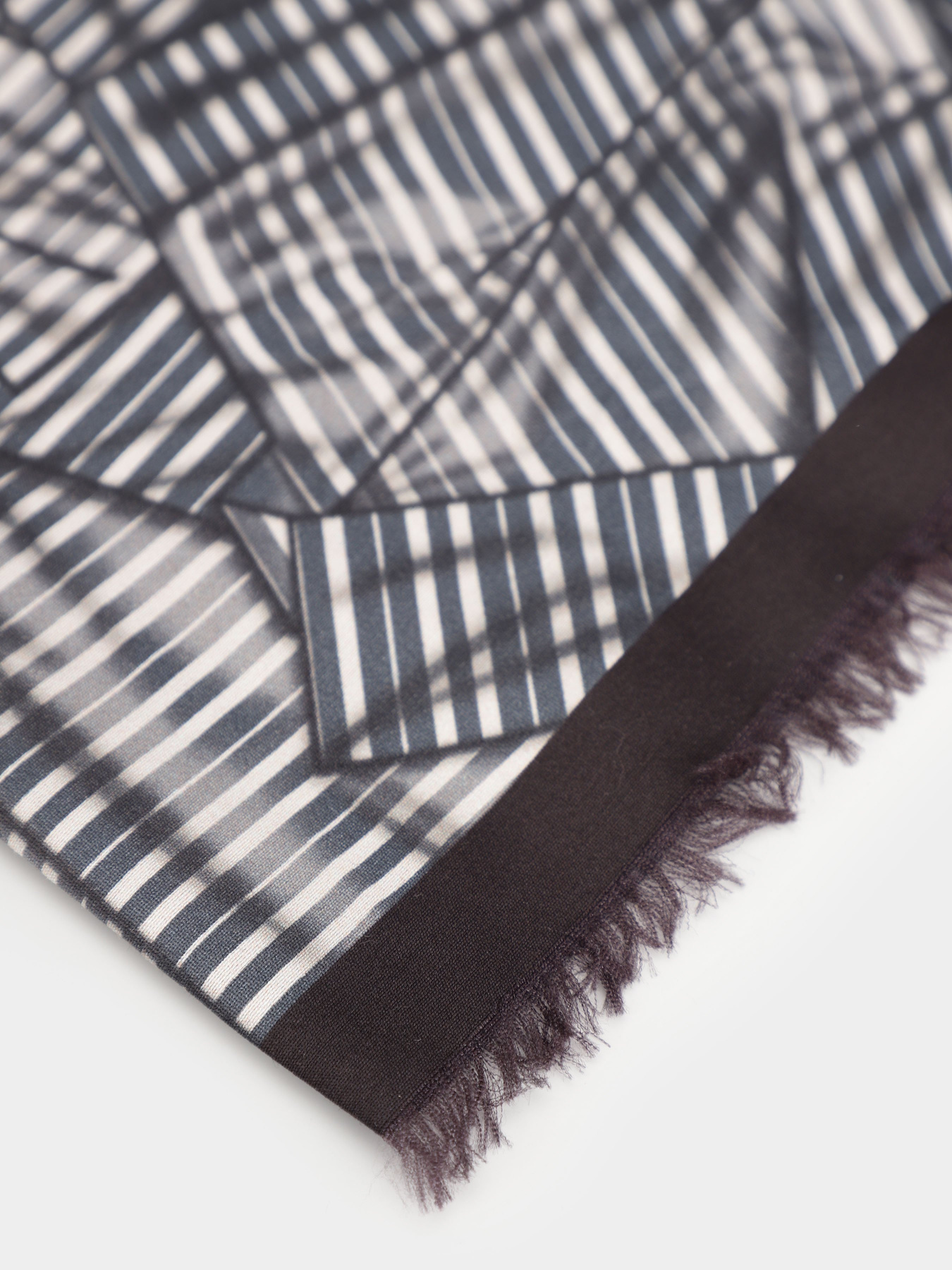 Шарфи та хустки Zegna модель AC312275_Графітовий Шарфи та хустки Zegna модель AC312275_Графітовий Фото