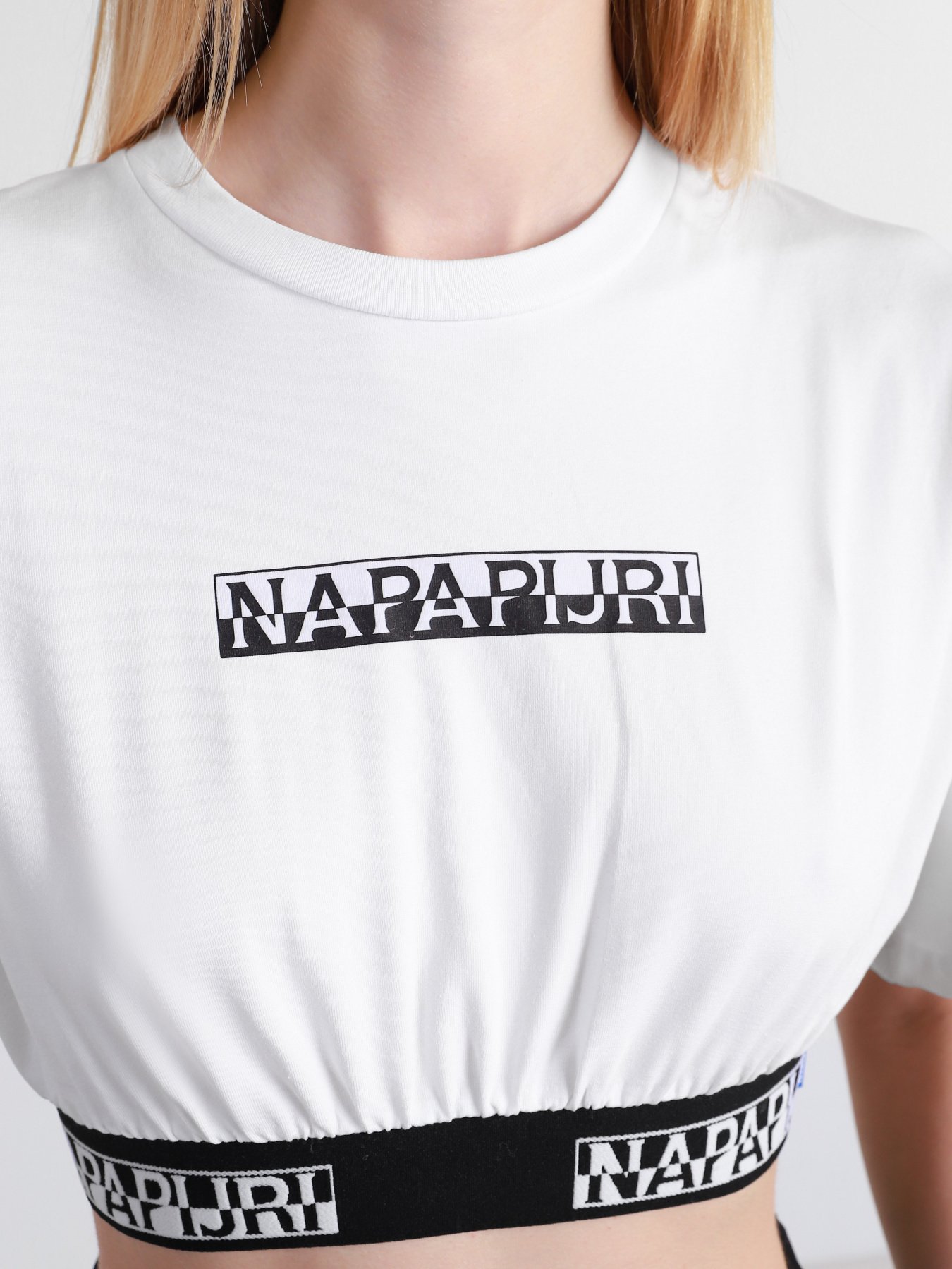 Футболки и поло Napapijri S-Box модель NP0A4FCO0021 Фото