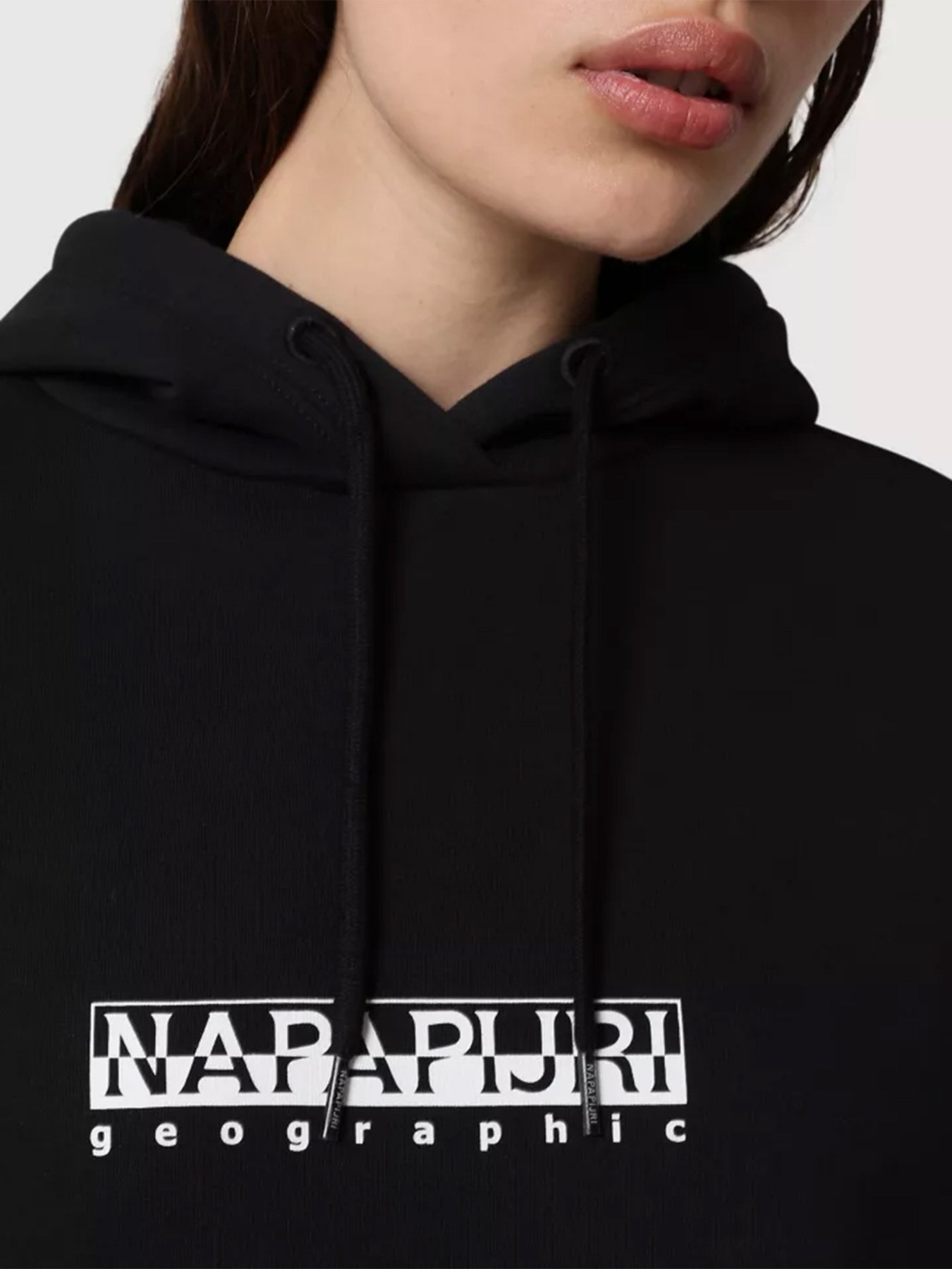 Худи и свитшоты Napapijri Box модель NP0A4FSG0411 Фото