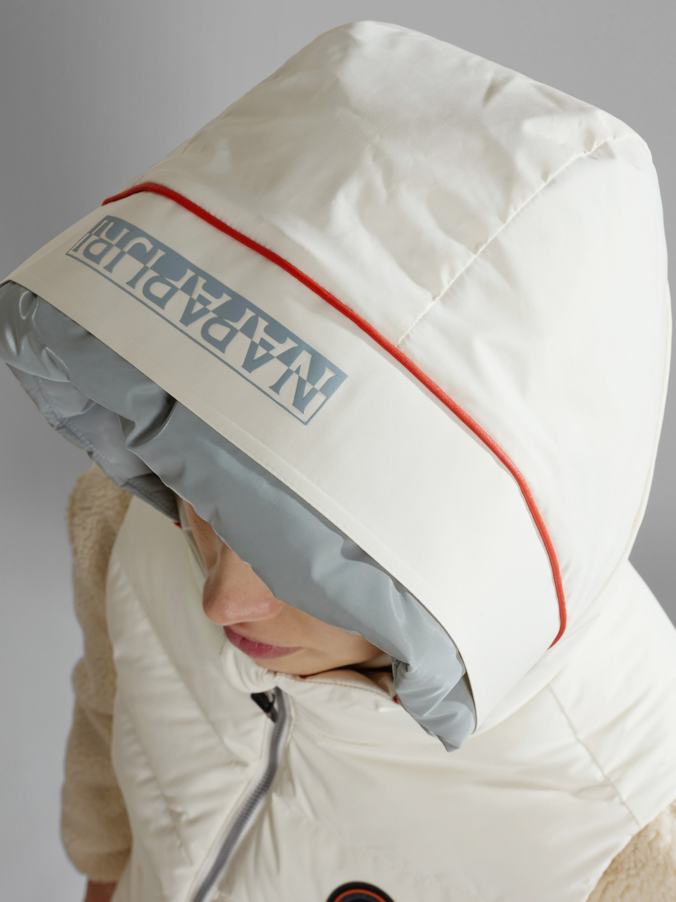 Куртки та дублянки Napapijri Thermo модель NP0A4HCKN1A1 Фото