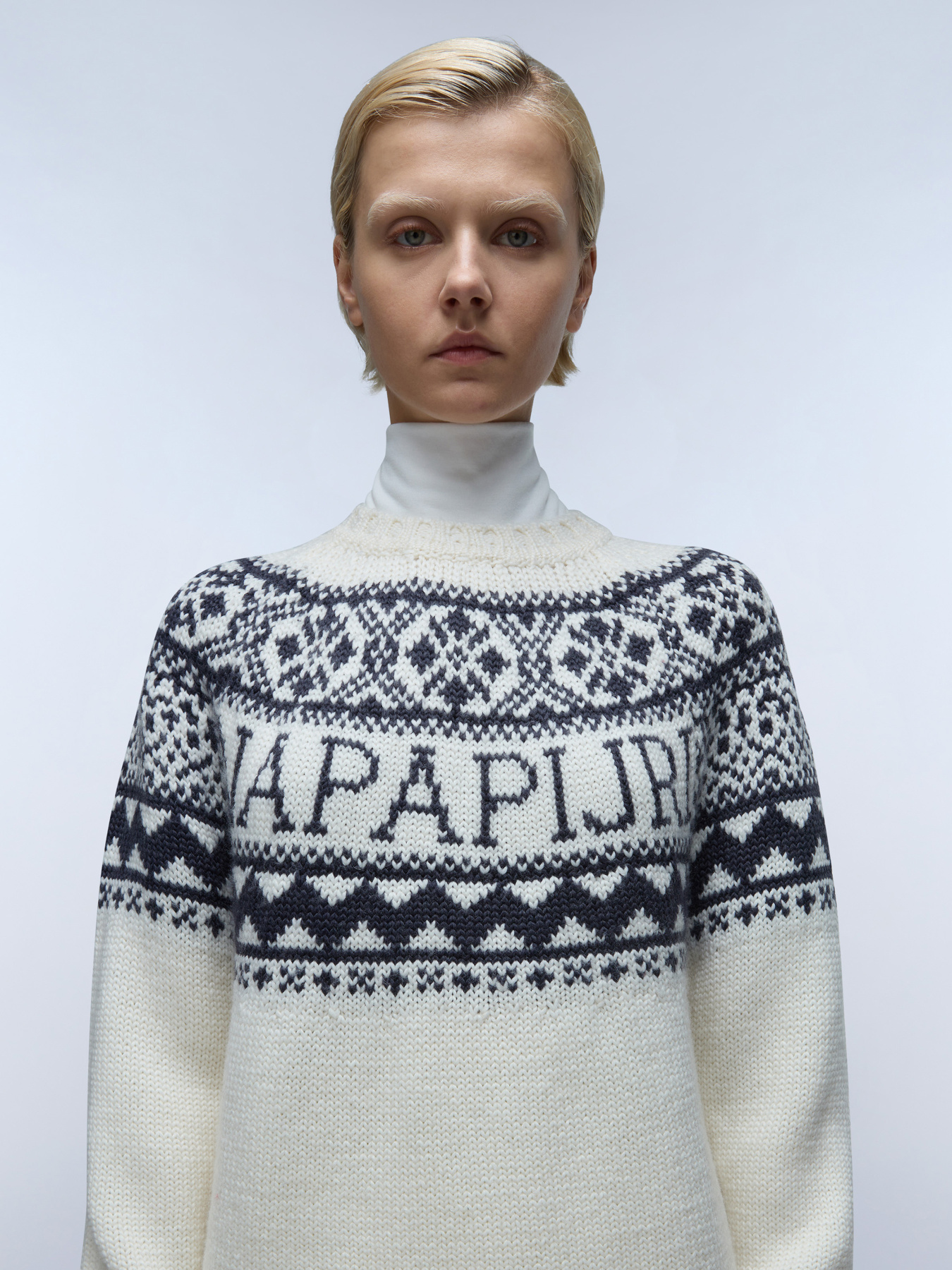Свитры и кардиганы Napapijri D-Ubaye модель NP0A4I8W2061 Свитры и кардиганы Napapijri D-Ubaye модель NP0A4I8W2061 Фото