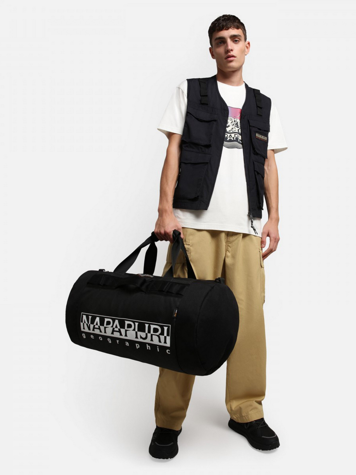 Сумки Napapijri Duffle Rocher модель NP0A4GFR0411 Сумки Napapijri Duffle Rocher модель NP0A4GFR0411 Фото