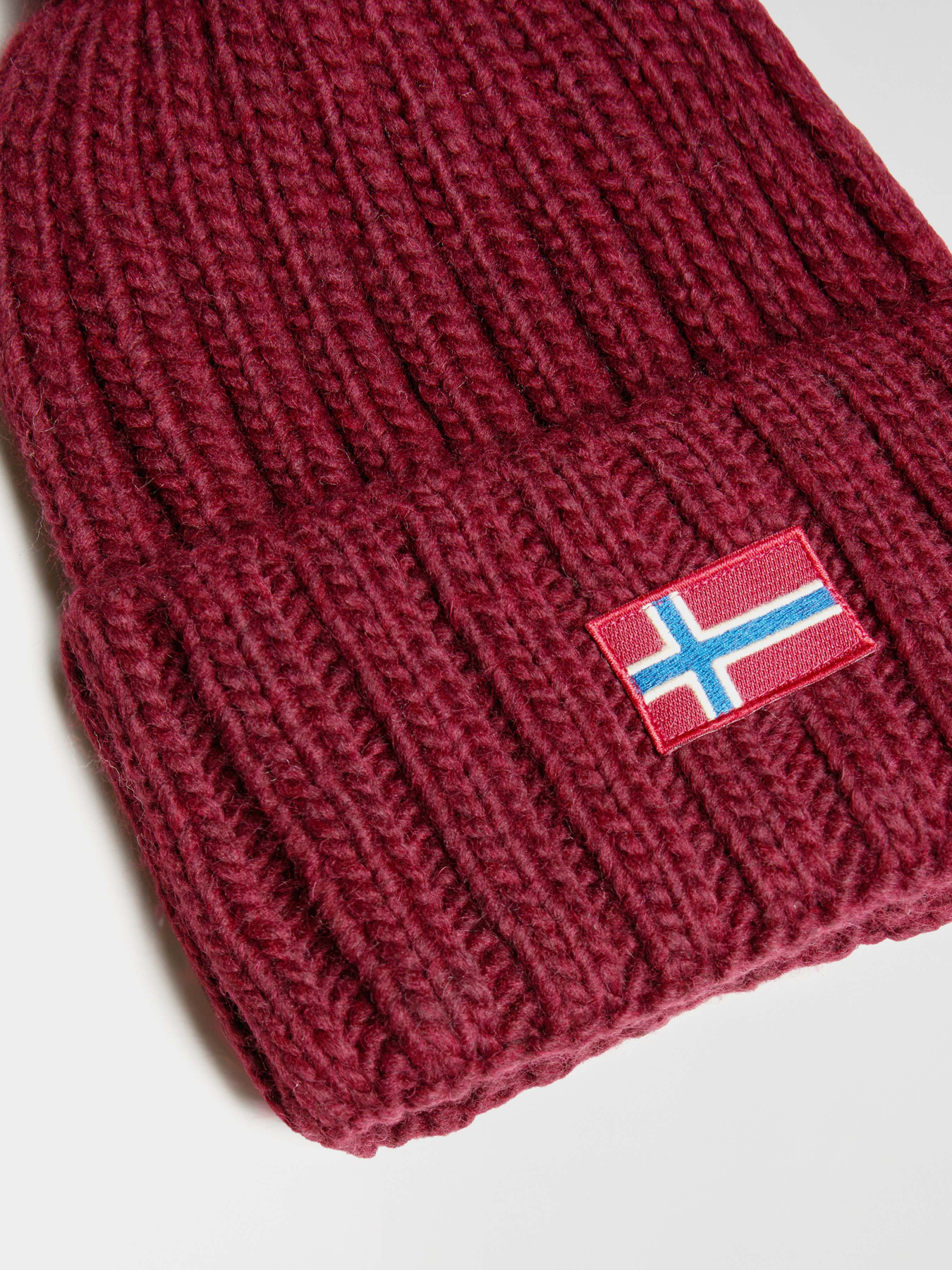 Шапки та кепки Napapijri Semiury Beanie модель NP0A4GKCR541 Фото