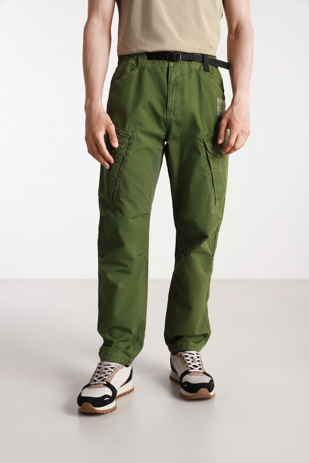 Штани Napapijri Honolulu Cargo Pants модель NP0A4F39G2C1 Штани Napapijri Honolulu Cargo Pants модель NP0A4F39G2C1 Фото