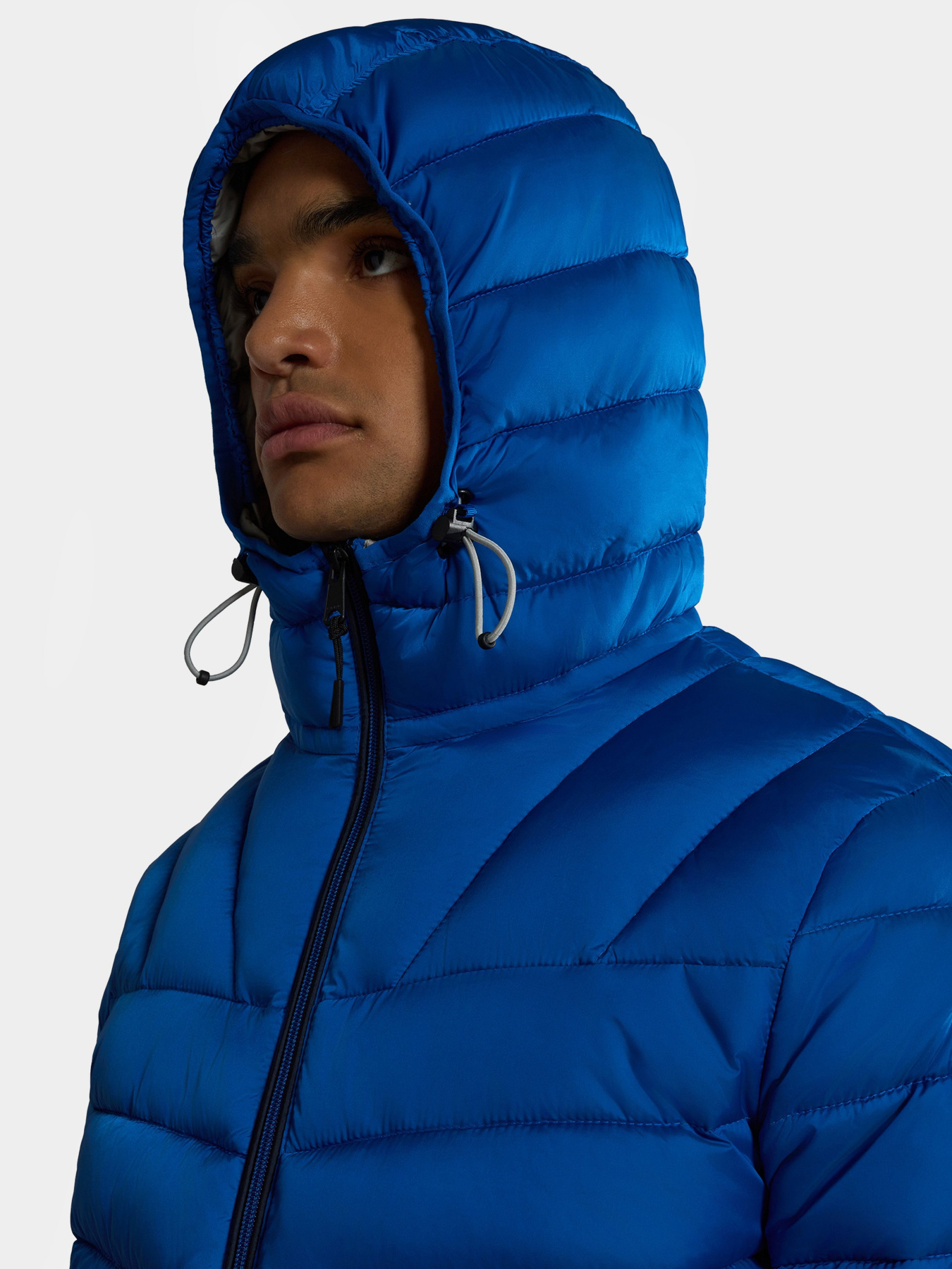 Куртки та дублянки Napapijri Aerons Hood Puffer модель NP0A4GJOB2I1 Куртки та дублянки Napapijri Aerons Hood Puffer модель NP0A4GJOB2I1 Фото