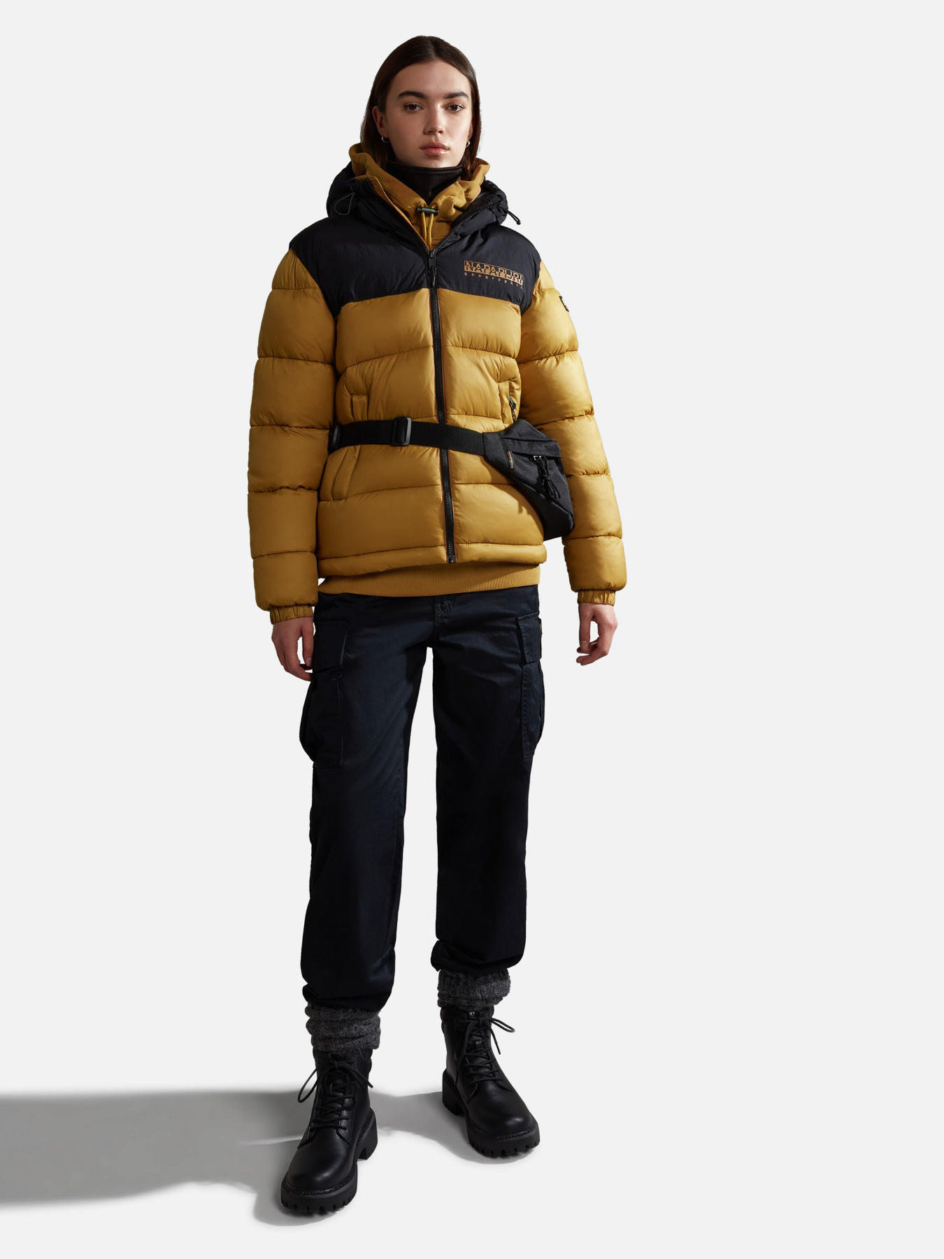 Куртки та дублянки Napapijri Hornelen Puffer Jacket модель NP0A4GLLN971 Куртки та дублянки Napapijri Hornelen Puffer Jacket модель NP0A4GLLN971 Фото